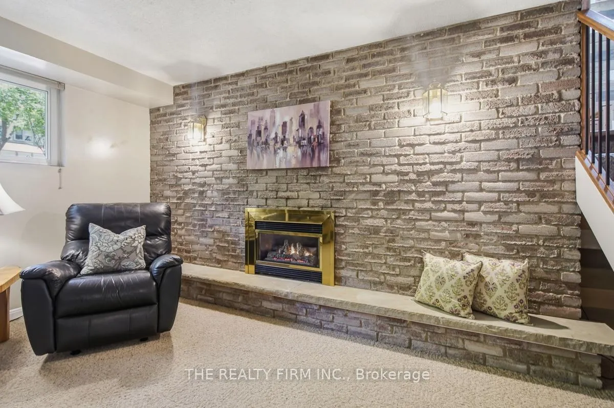 Photo 20 of 742 Cranbrook Road, London, South M — HOMEH