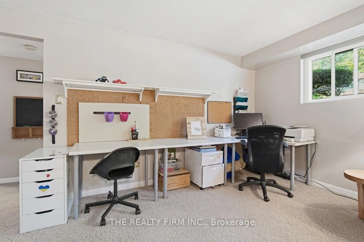 Photo 21 of 742 Cranbrook Road, London, South M — HOMEH