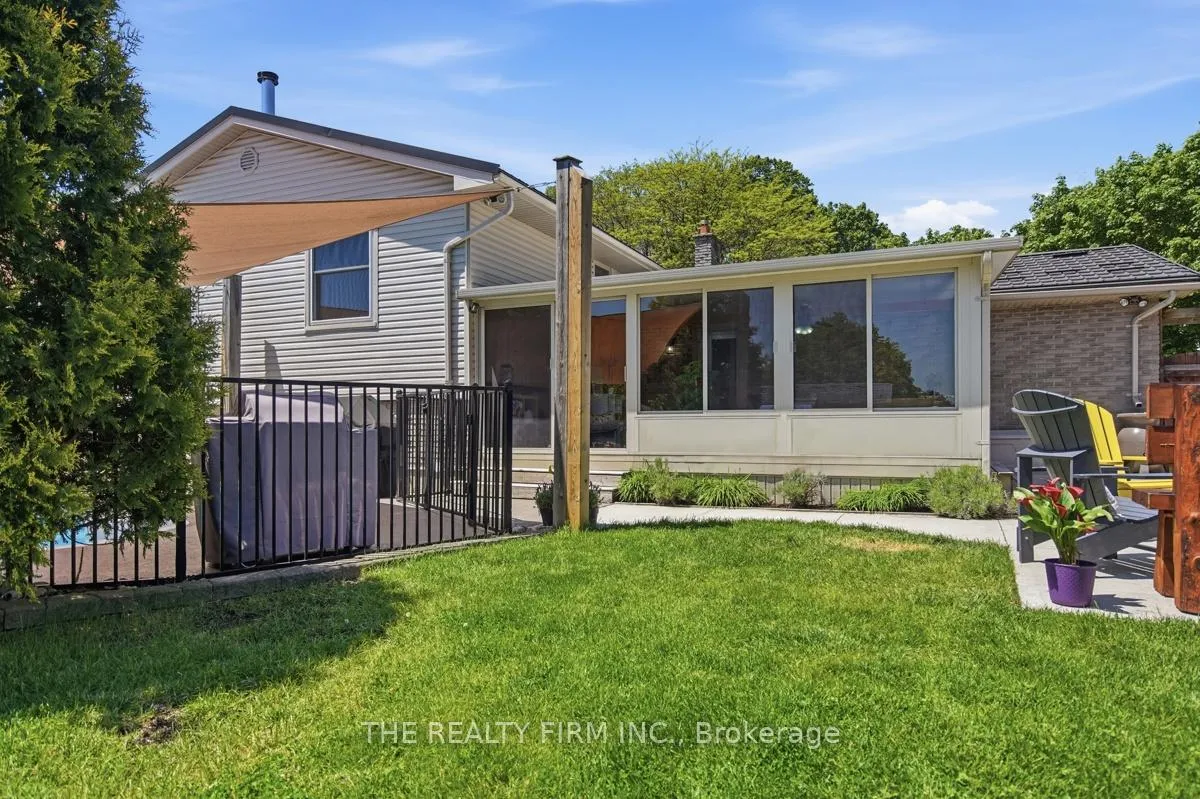 Photo 42 of 742 Cranbrook Road, London, South M — HOMEH