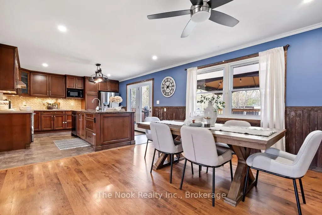 Photo 14 of 16 Robmar Crescent, Kawartha Lakes, Manilla — HOMEH