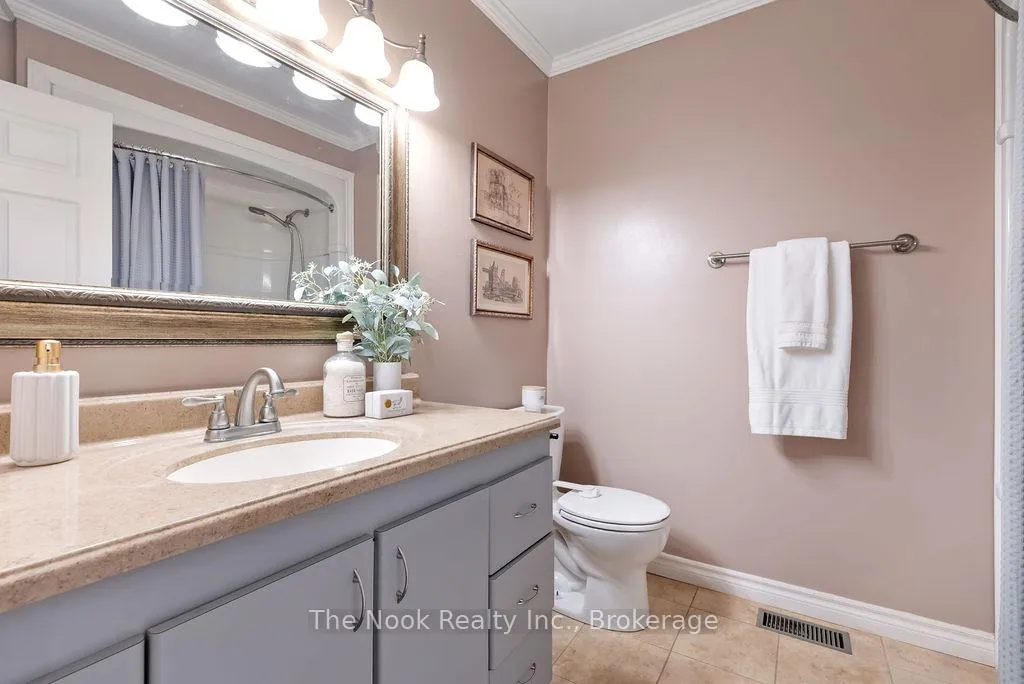 Photo 28 of 16 Robmar Crescent, Kawartha Lakes, Manilla — HOMEH