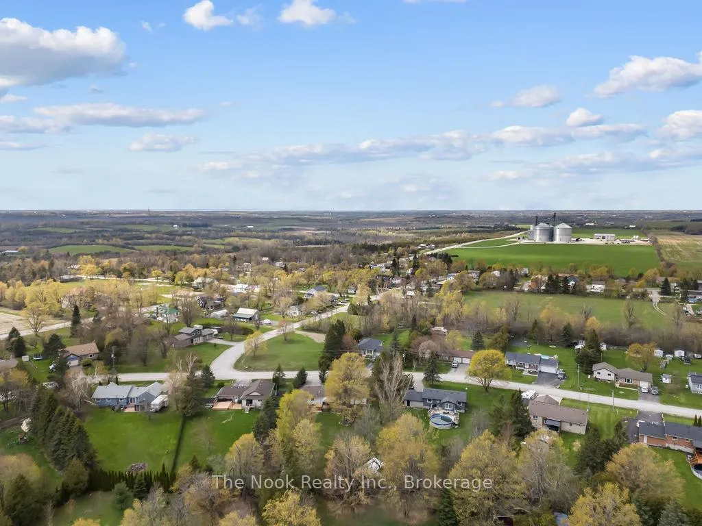 Photo 46 of 16 Robmar Crescent, Kawartha Lakes, Manilla — HOMEH