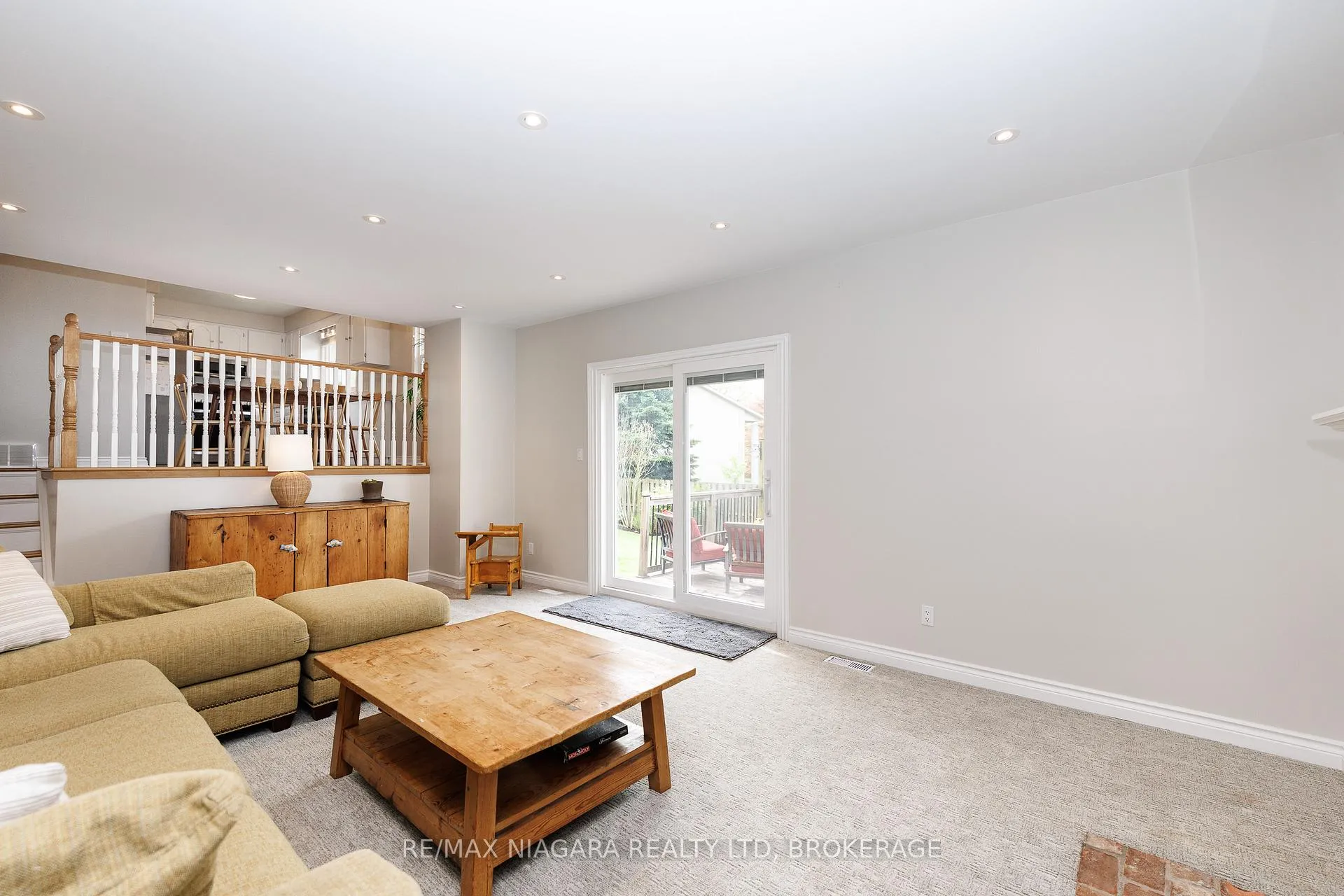 Photo 7 of 162 Pancake Lane, Pelham, Fonthill — HOMEH