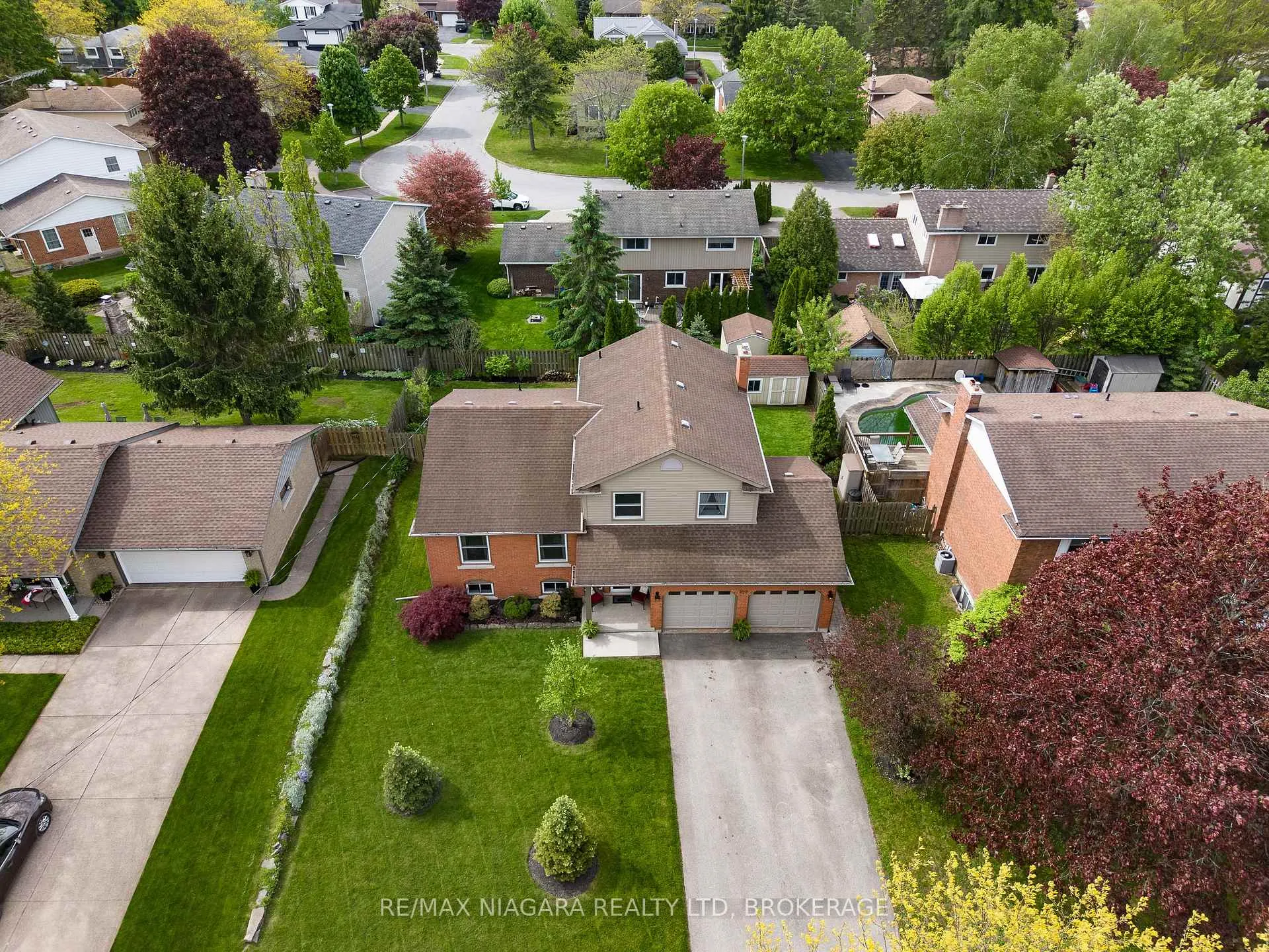 Photo 42 of 162 Pancake Lane, Pelham, Fonthill — HOMEH