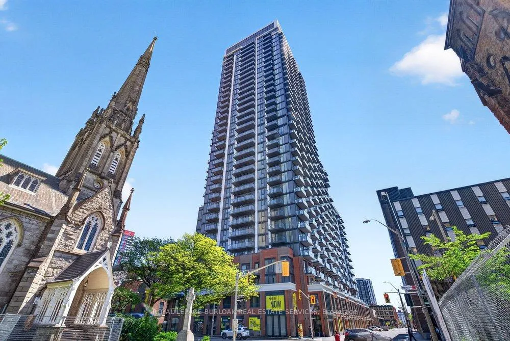 Front of Unit 2404, 75 James Street S