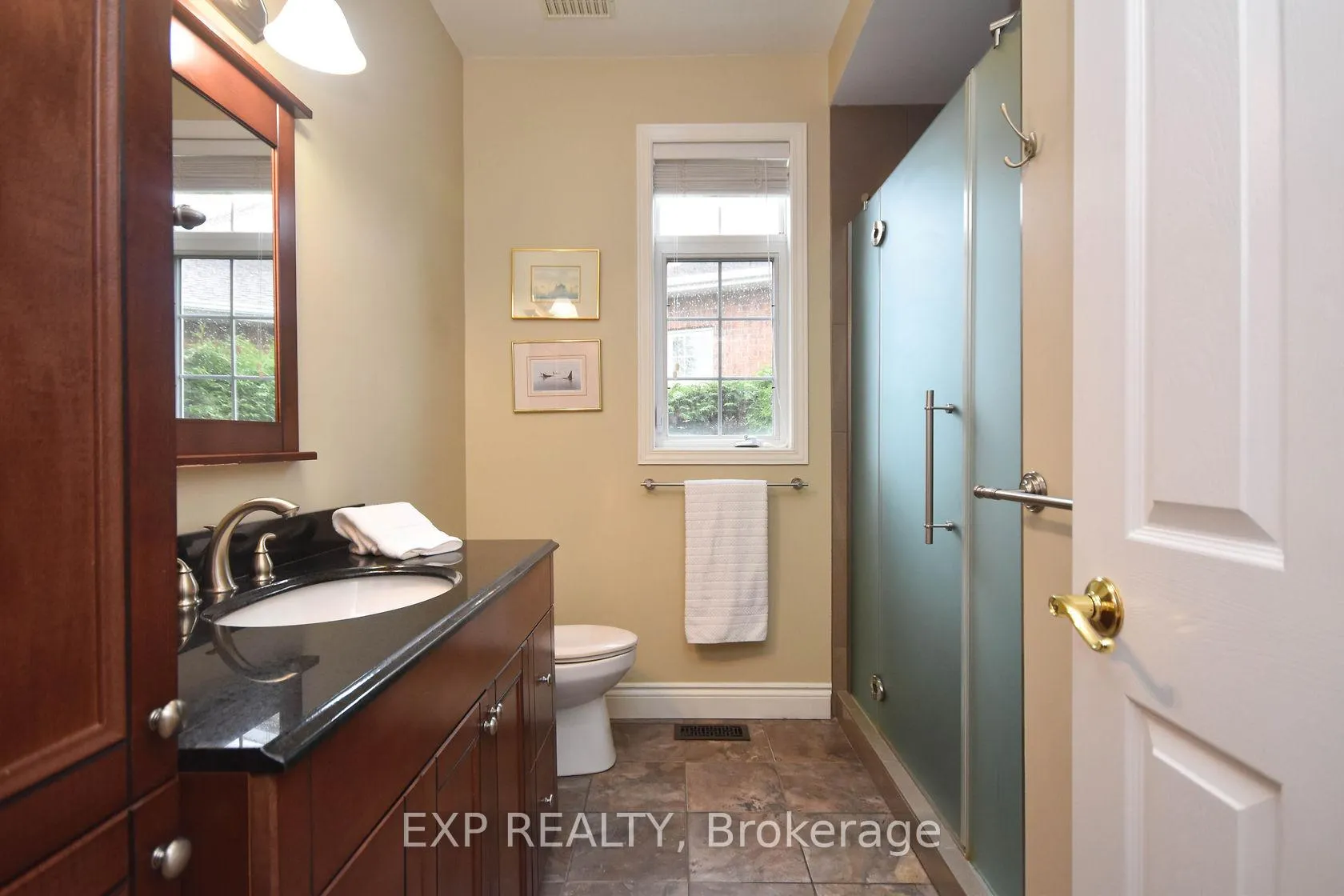 Photo 34 of 29 Stonecroft Terrace, Ottawa, Kanata - Kanata Lakes/Heritage Hills — HOMEH