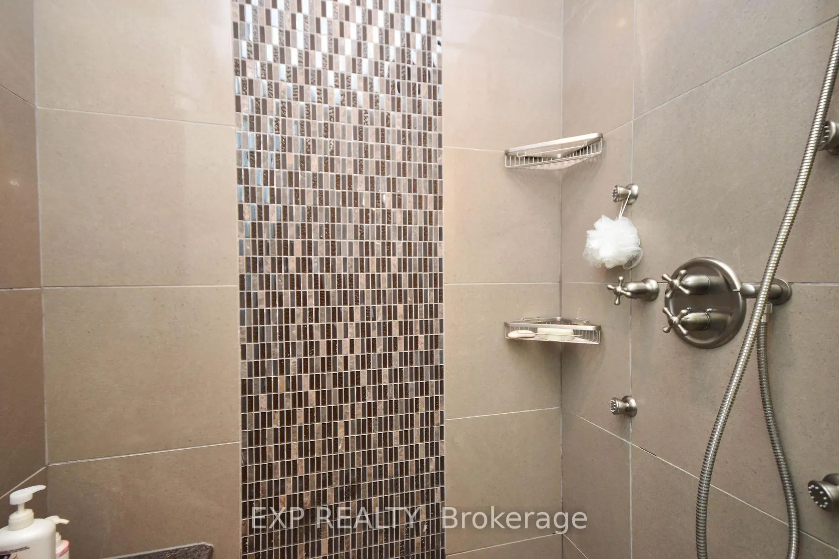 Photo 36 of 29 Stonecroft Terrace, Ottawa, Kanata - Kanata Lakes/Heritage Hills — HOMEH