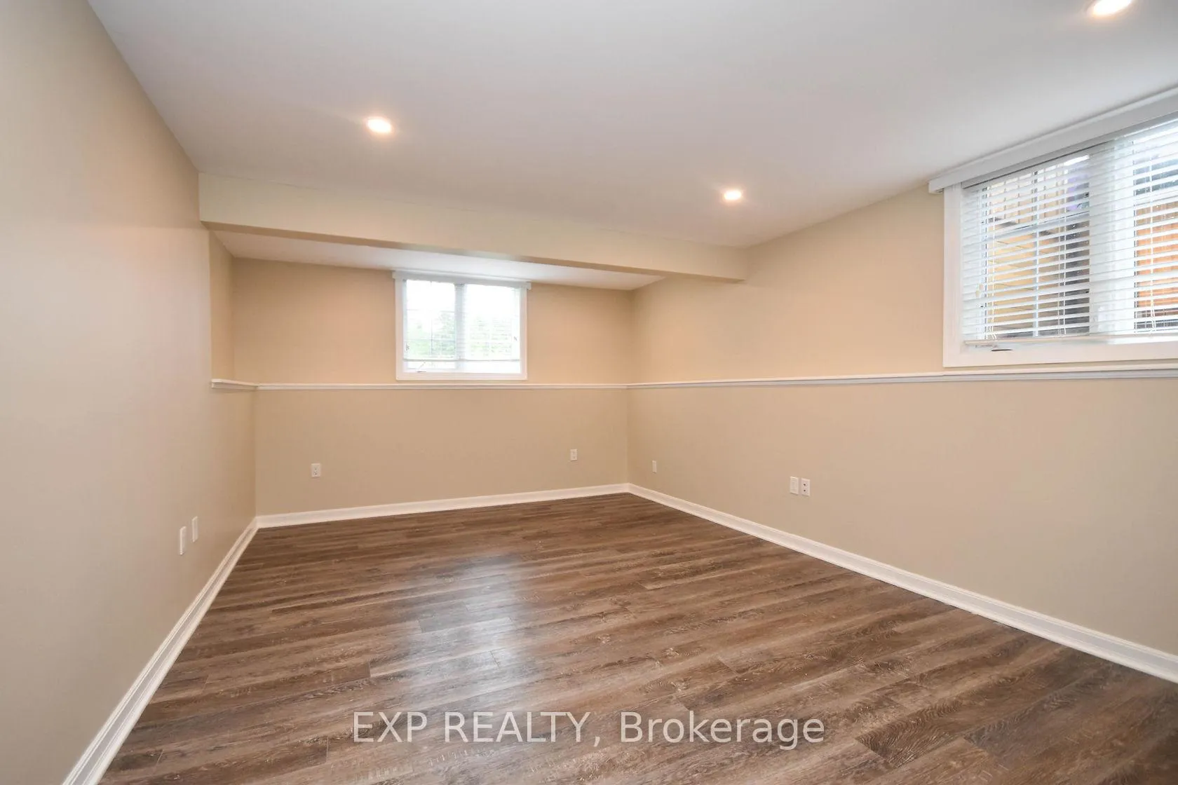 Photo 43 of 29 Stonecroft Terrace, Ottawa, Kanata - Kanata Lakes/Heritage Hills — HOMEH