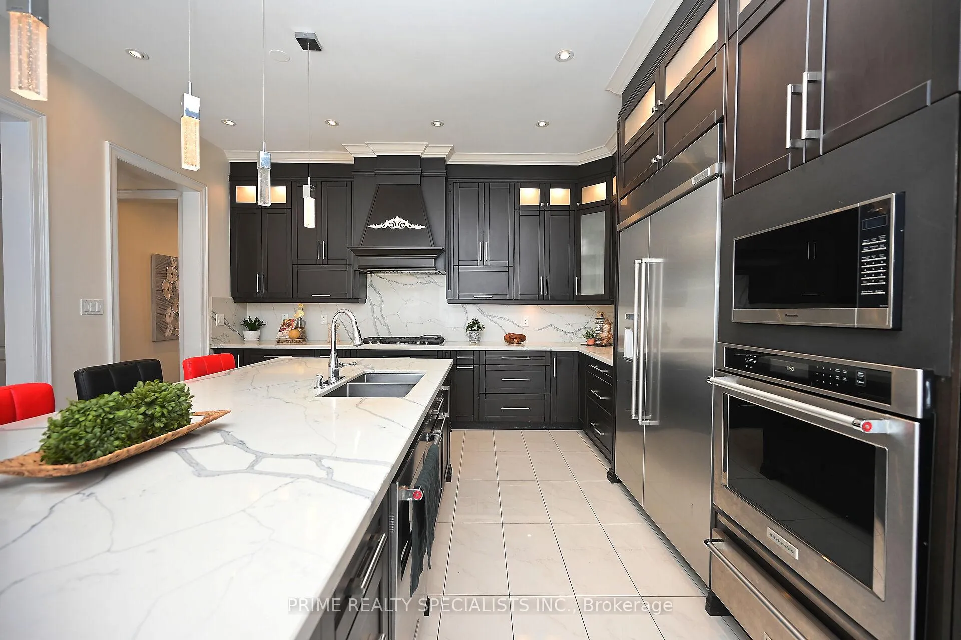 Photo 14 of 19 Cloverhaven Rd, Brampton, Toronto Gore Rural Estate — HOMEH