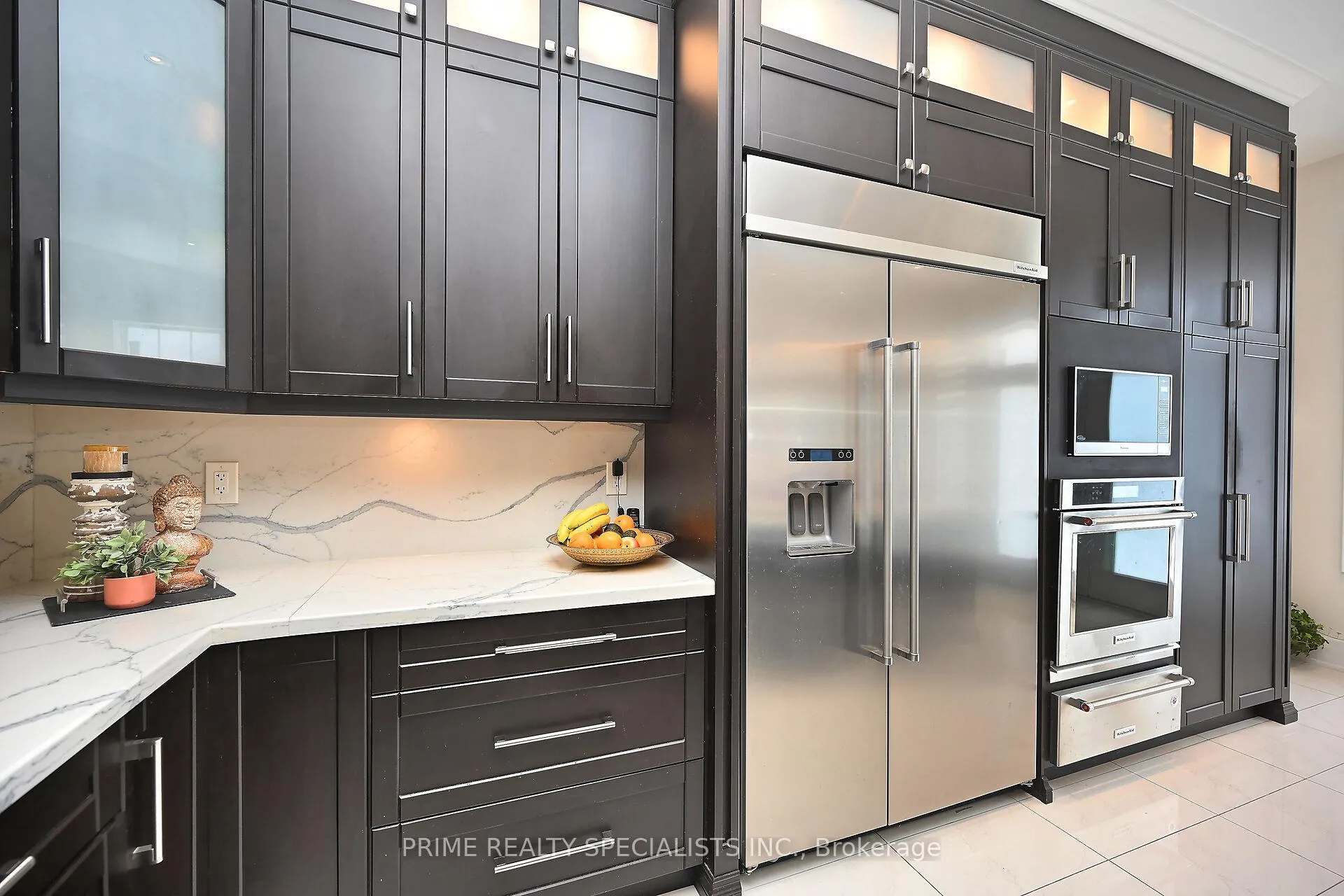 Photo 16 of 19 Cloverhaven Rd, Brampton, Toronto Gore Rural Estate — HOMEH