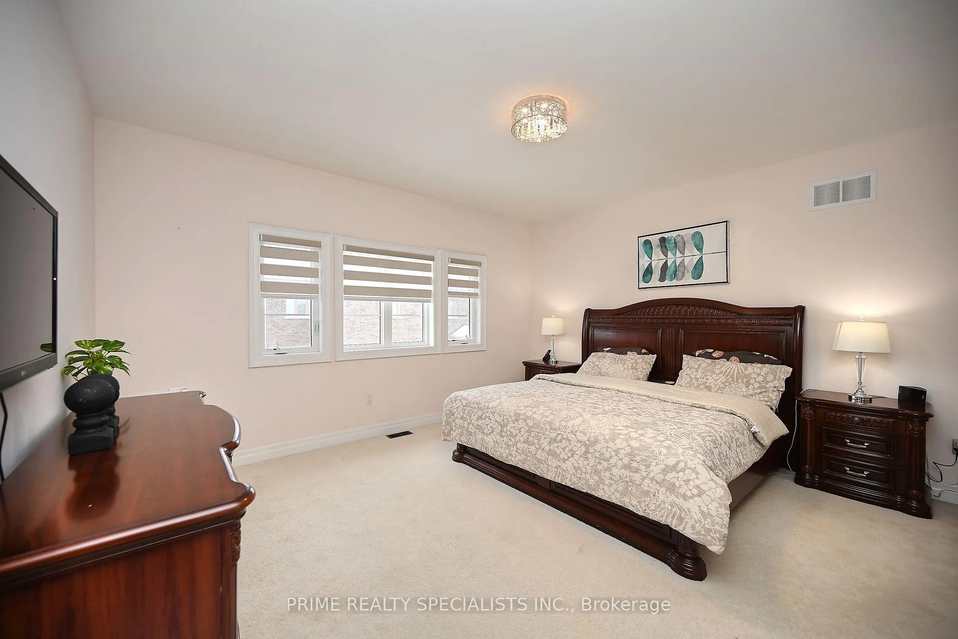 Photo 26 of 19 Cloverhaven Rd, Brampton, Toronto Gore Rural Estate — HOMEH