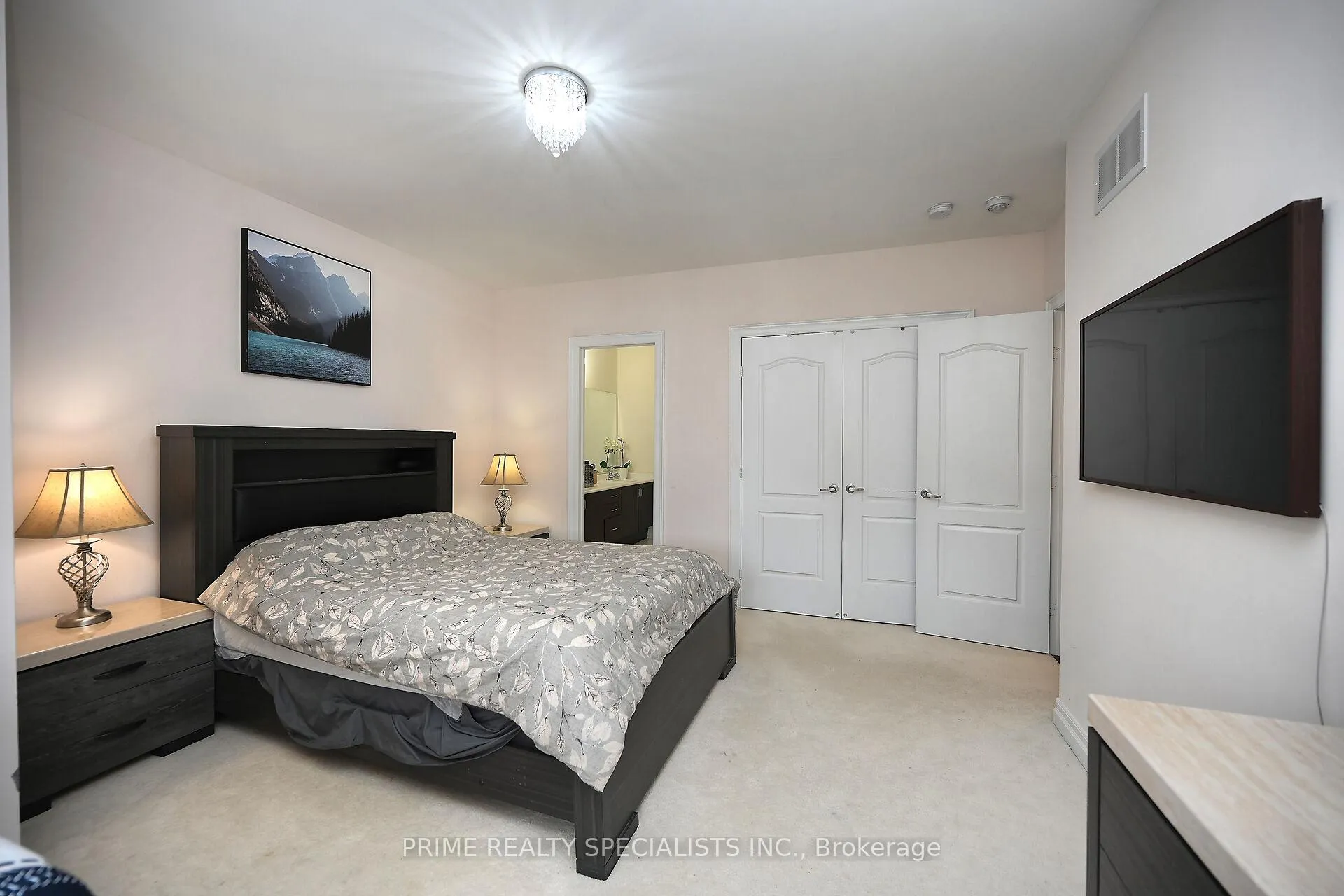 Photo 33 of 19 Cloverhaven Rd, Brampton, Toronto Gore Rural Estate — HOMEH