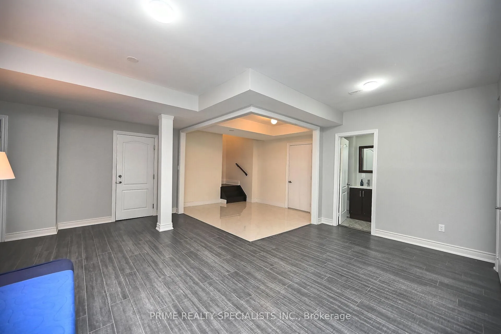 Photo 42 of 19 Cloverhaven Rd, Brampton, Toronto Gore Rural Estate — HOMEH