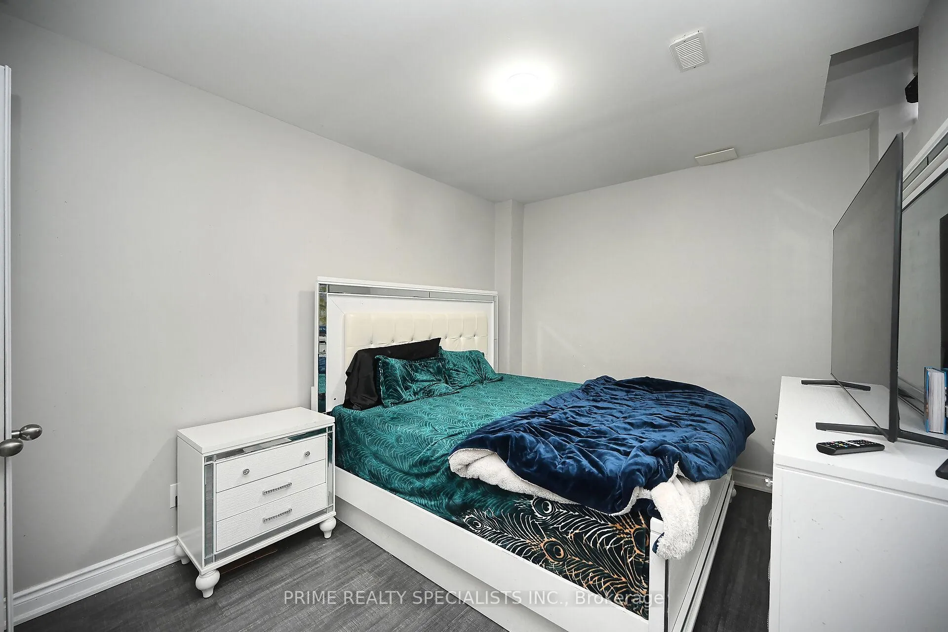 Photo 46 of 19 Cloverhaven Rd, Brampton, Toronto Gore Rural Estate — HOMEH
