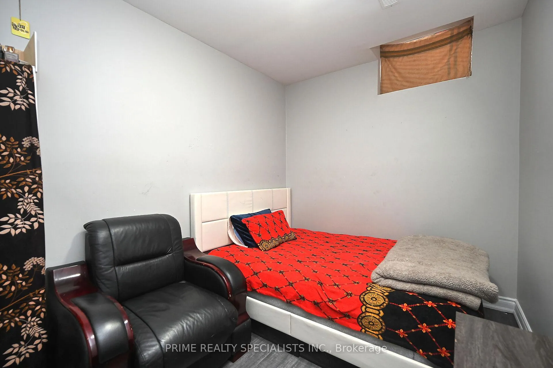 Photo 47 of 19 Cloverhaven Rd, Brampton, Toronto Gore Rural Estate — HOMEH
