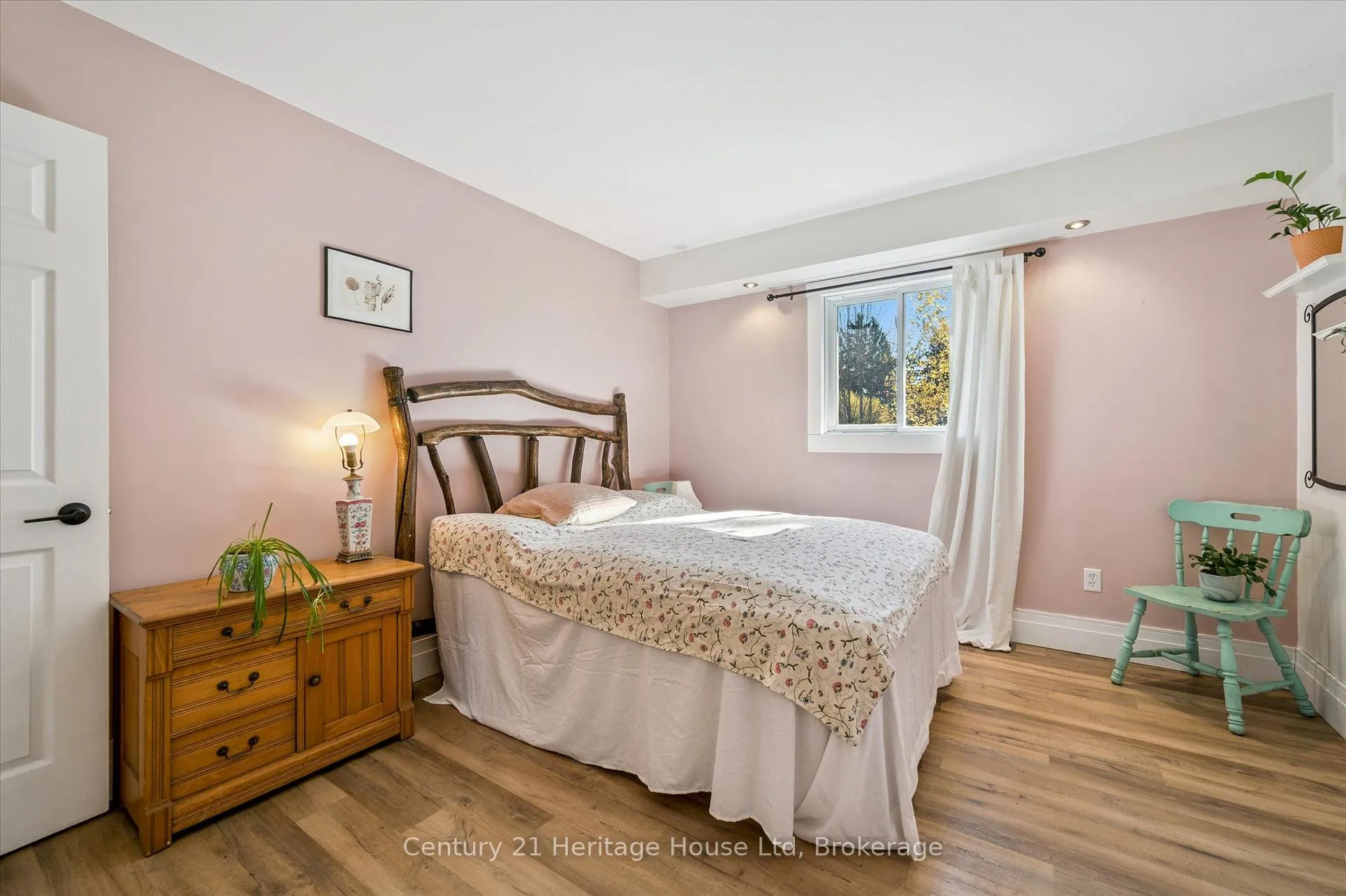 Photo 29 of 323135 Durham Road E, West Grey — HOMEH