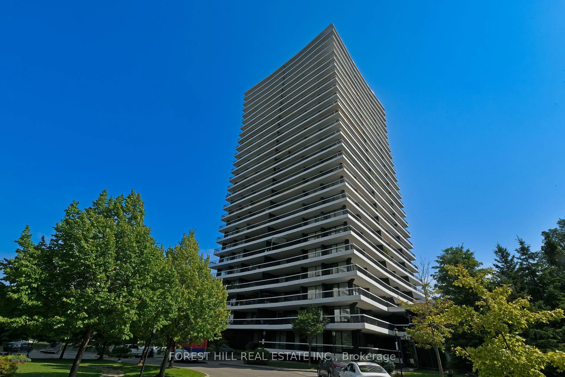 Photo of Unit 2404, 135 Antibes Drive