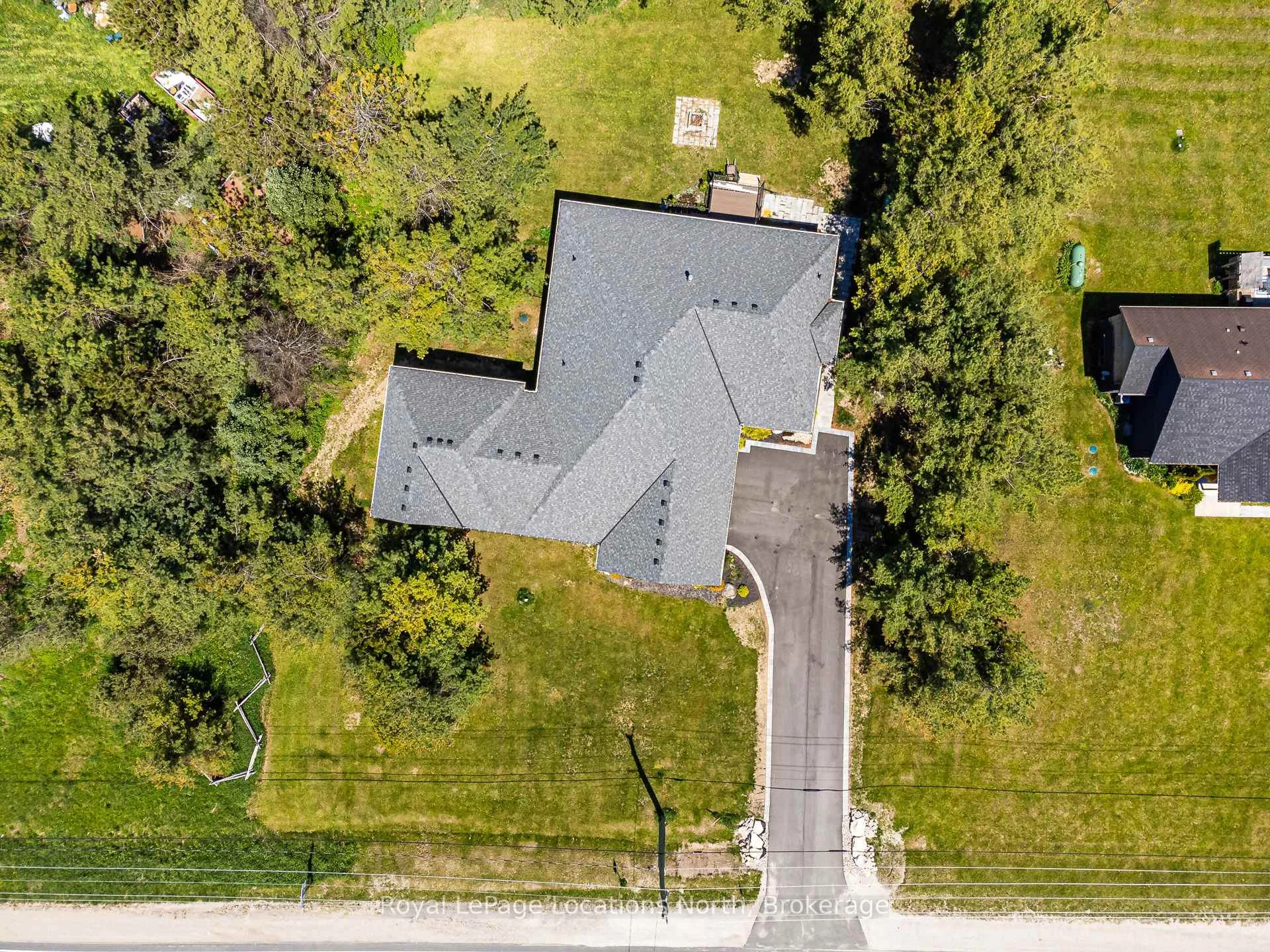 Photo 2 of 1092 County Road 124, Clearview, Singhampton — HOMEH