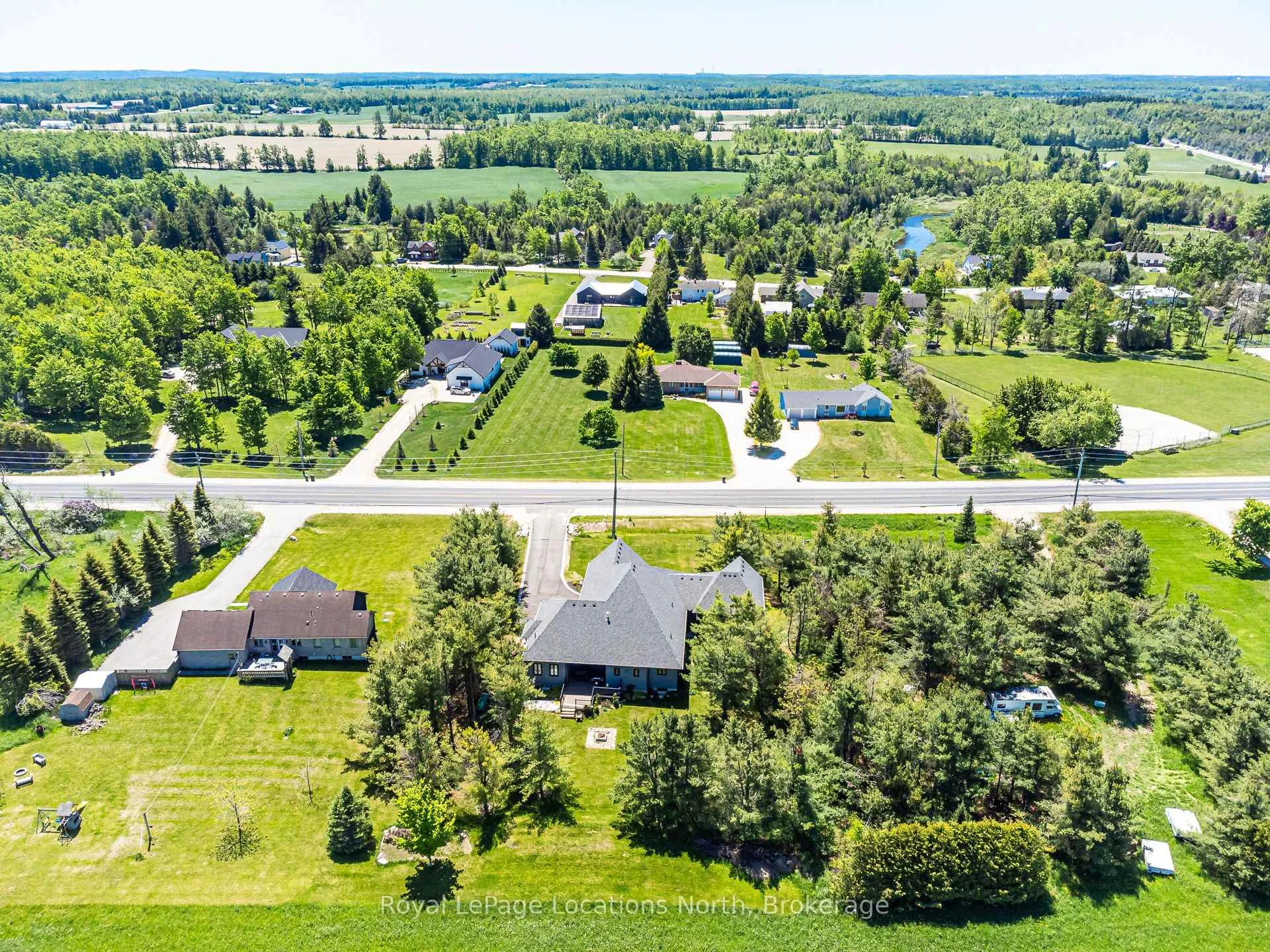 Photo 3 of 1092 County Road 124, Clearview, Singhampton — HOMEH