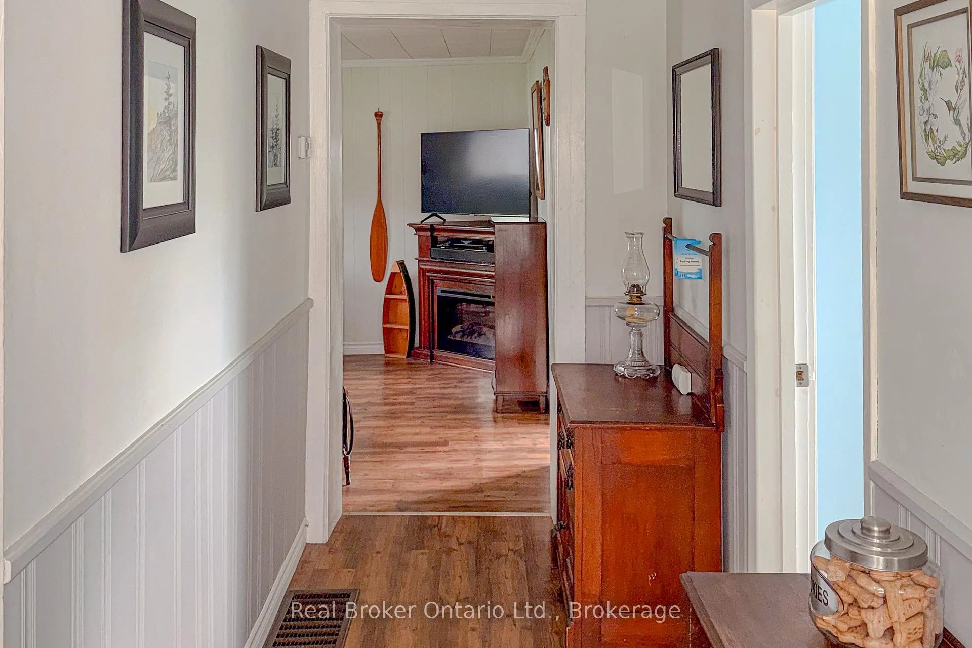 Photo 4 of 12 Spencer Street, Brant, Paris — HOMEH