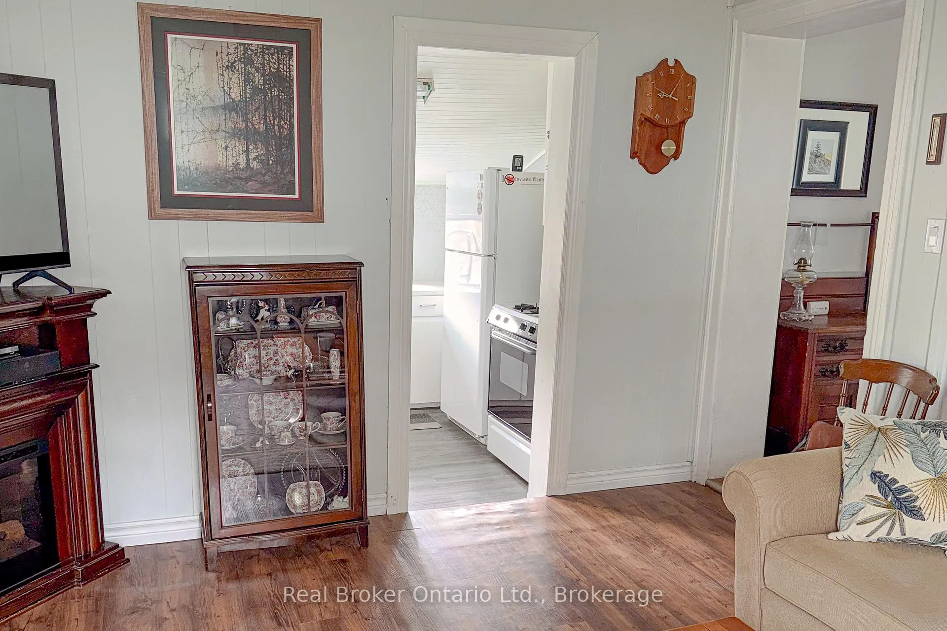 Photo 13 of 12 Spencer Street, Brant, Paris — HOMEH