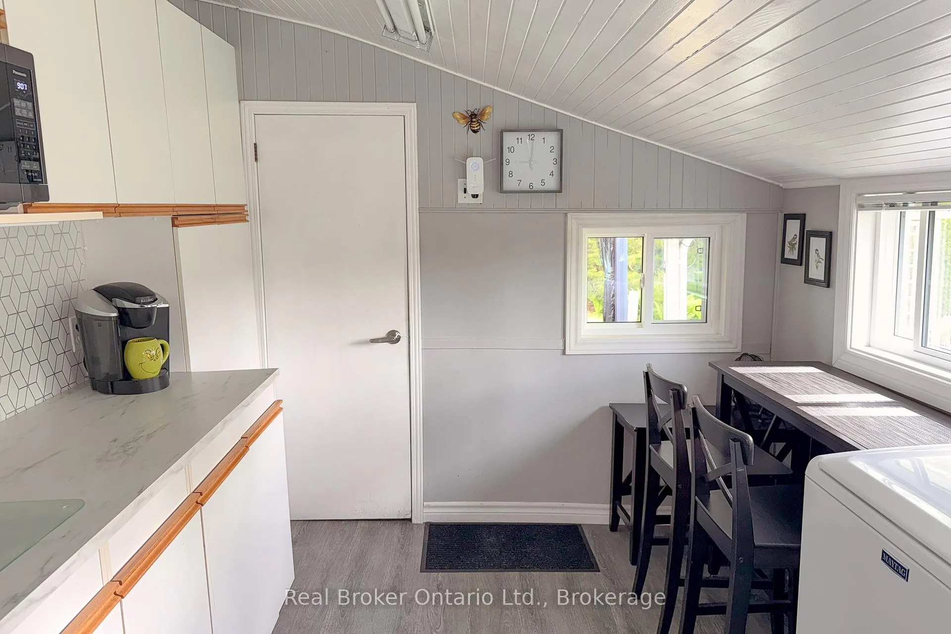 Photo 17 of 12 Spencer Street, Brant, Paris — HOMEH