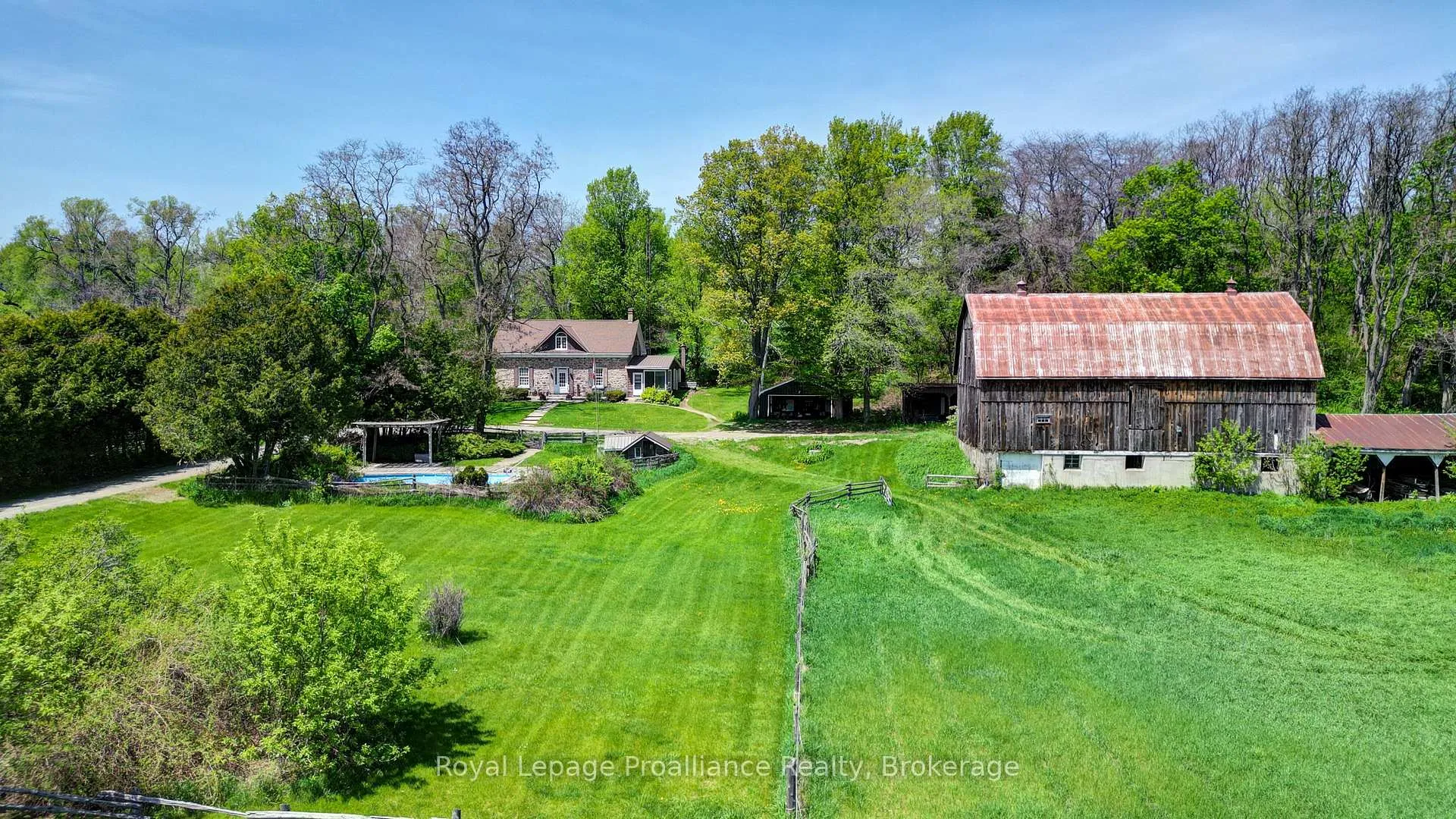 Photo 4 of 3427 Roebuck Road, Hamilton Township, Rural Hamilton — HOMEH