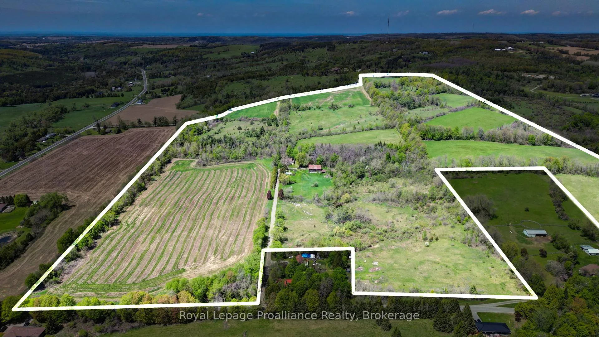 Photo 29 of 3427 Roebuck Road, Hamilton Township, Rural Hamilton — HOMEH