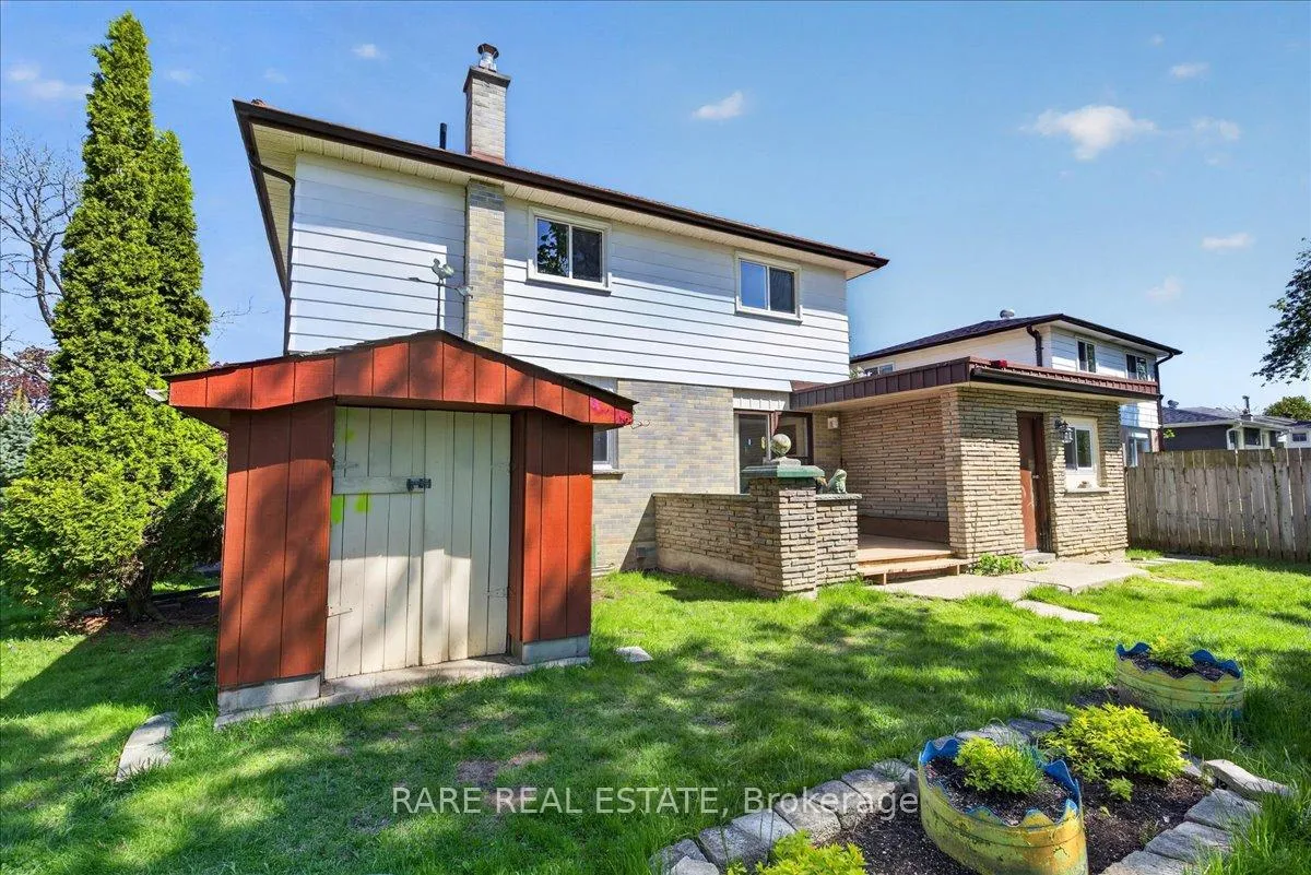 Photo 20 of 21 Porter Crescent, Barrie, Grove East — HOMEH