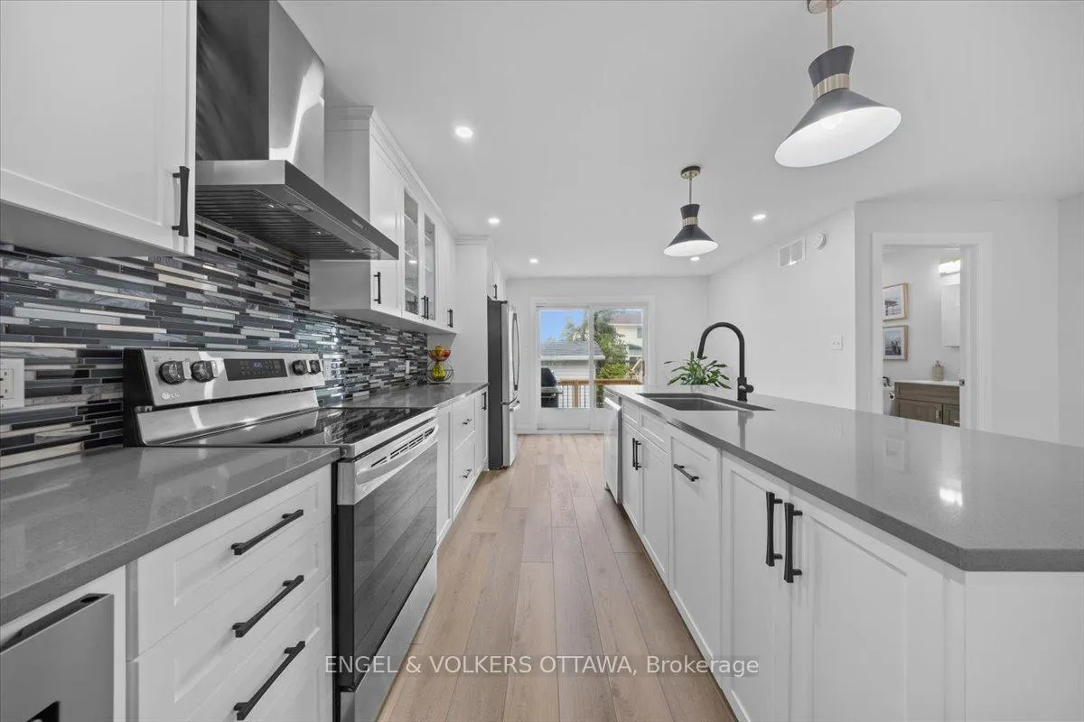 Photo 23 of 1621 Boyer Road, Ottawa, Chateauneuf — HOMEH