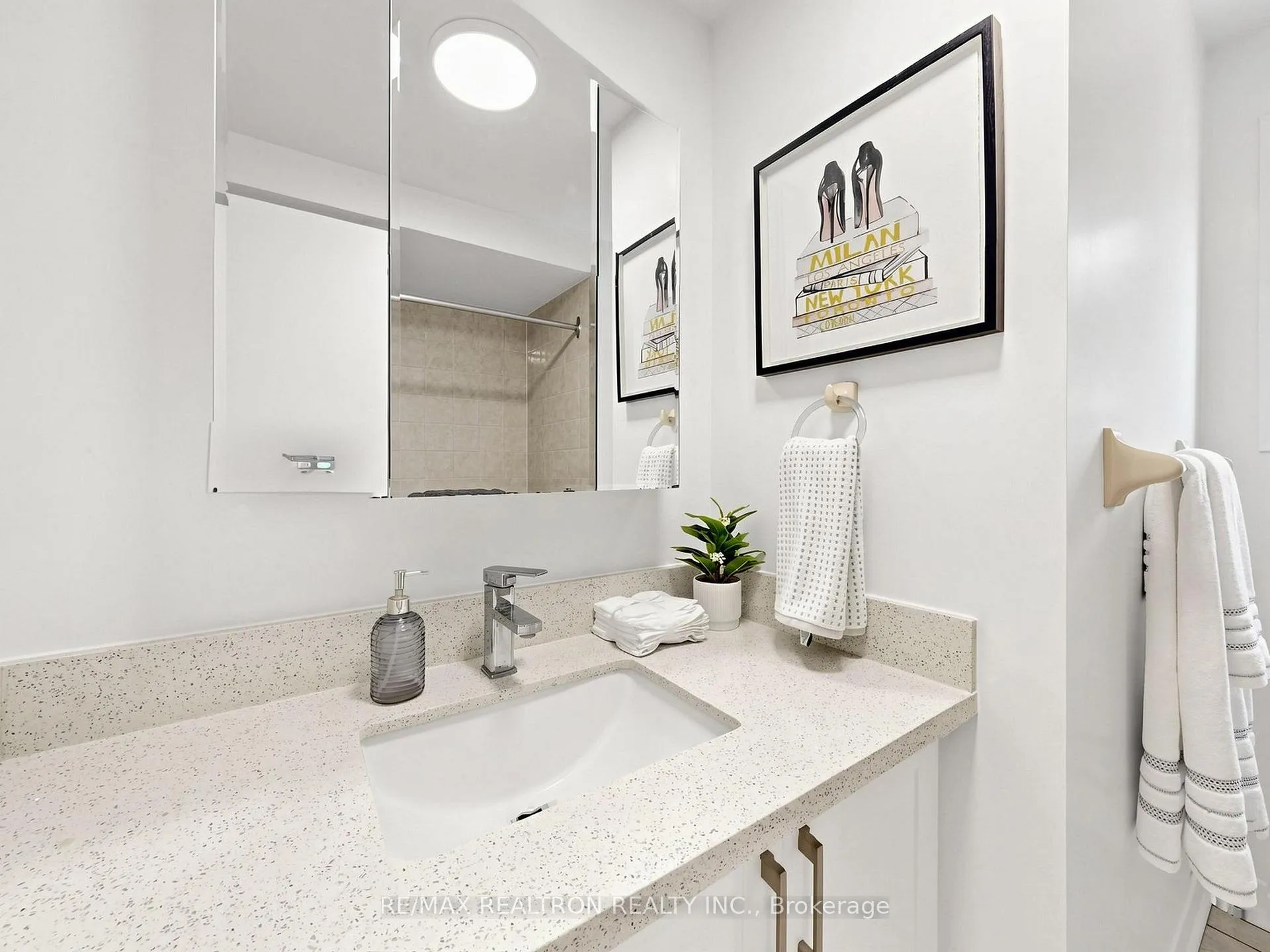 Photo 27 of 16 Foxglove Court, Markham, Unionville — HOMEH