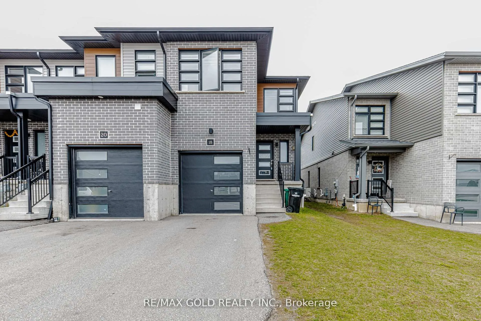 Photo 2 of 18 Wilkinson Avenue, Cambridge — HOMEH