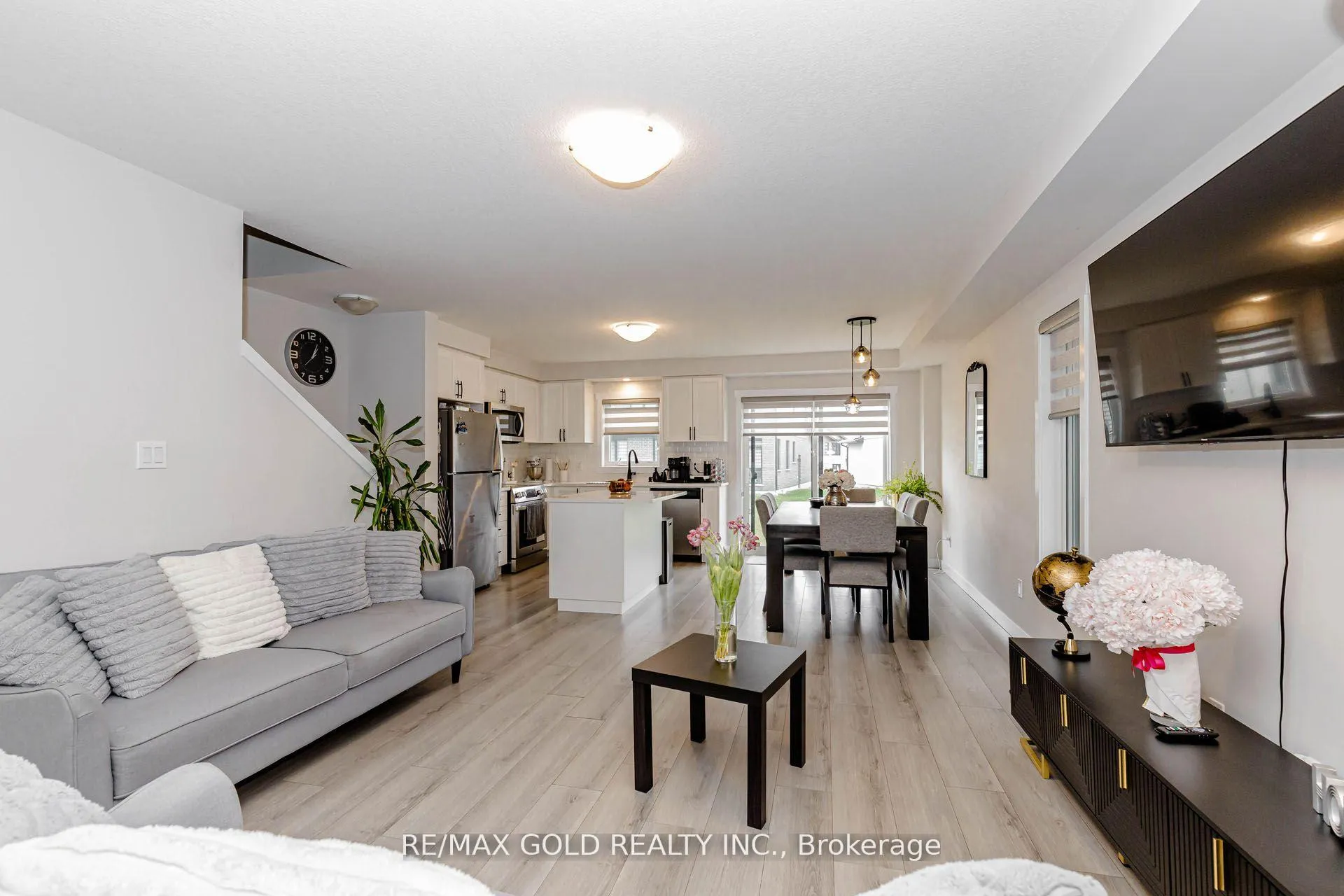 Photo 7 of 18 Wilkinson Avenue, Cambridge — HOMEH