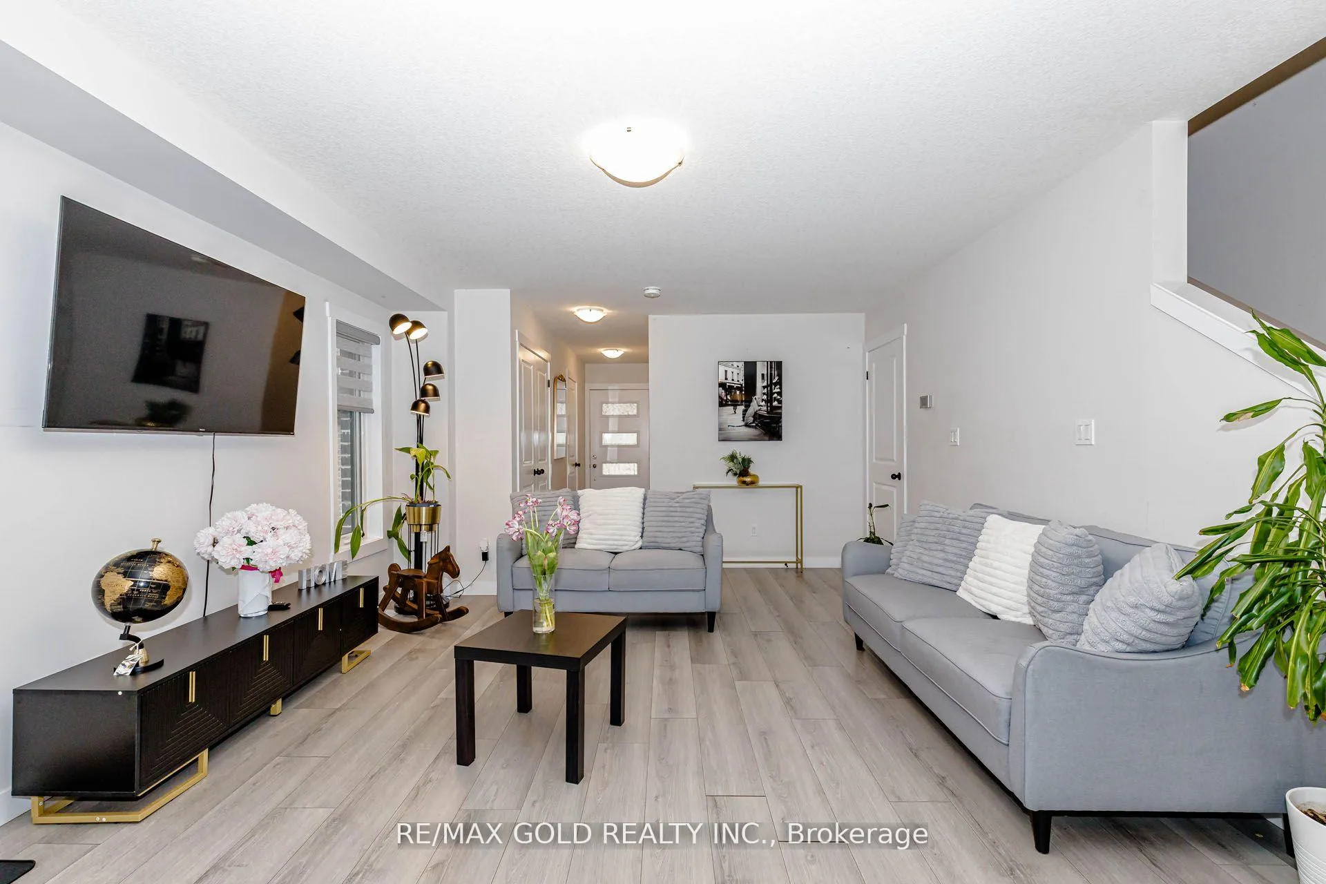 Photo 10 of 18 Wilkinson Avenue, Cambridge — HOMEH