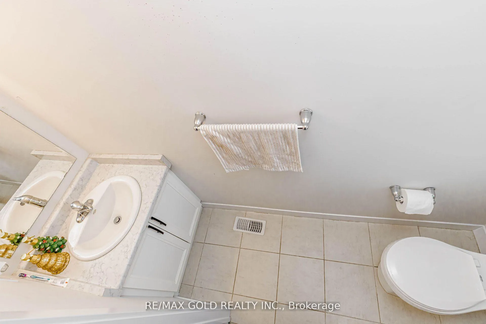 Photo 23 of 18 Wilkinson Avenue, Cambridge — HOMEH