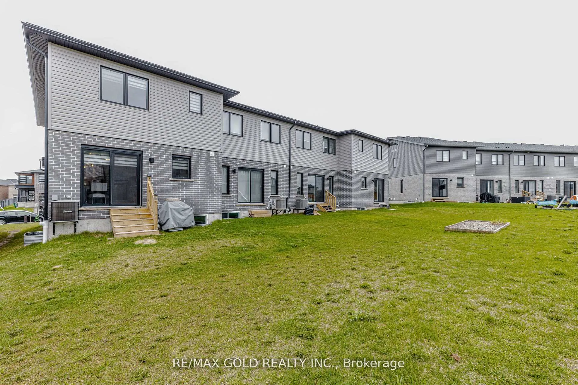 Photo 47 of 18 Wilkinson Avenue, Cambridge — HOMEH