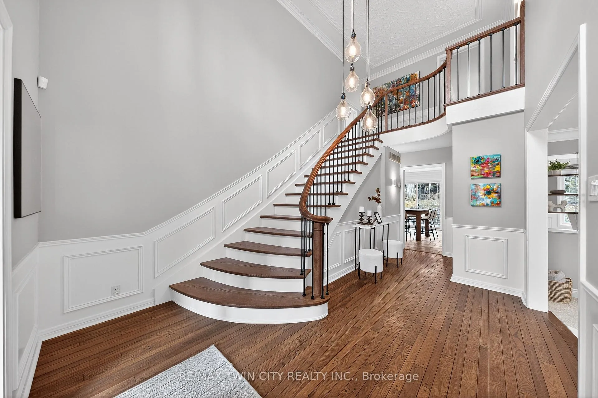 Photo 8 of 370 Green Acres Drive, Waterloo — HOMEH
