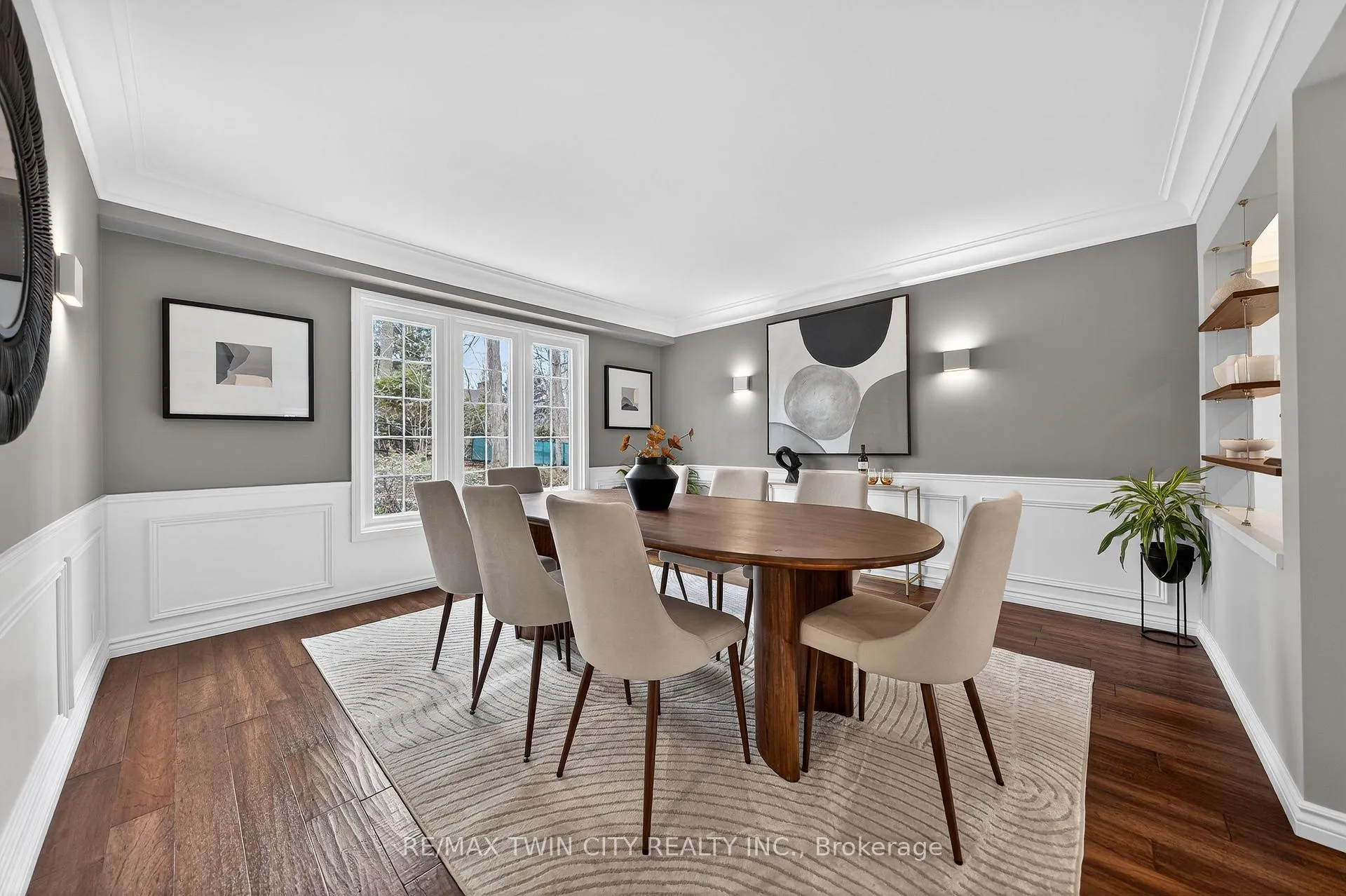 Photo 13 of 370 Green Acres Drive, Waterloo — HOMEH