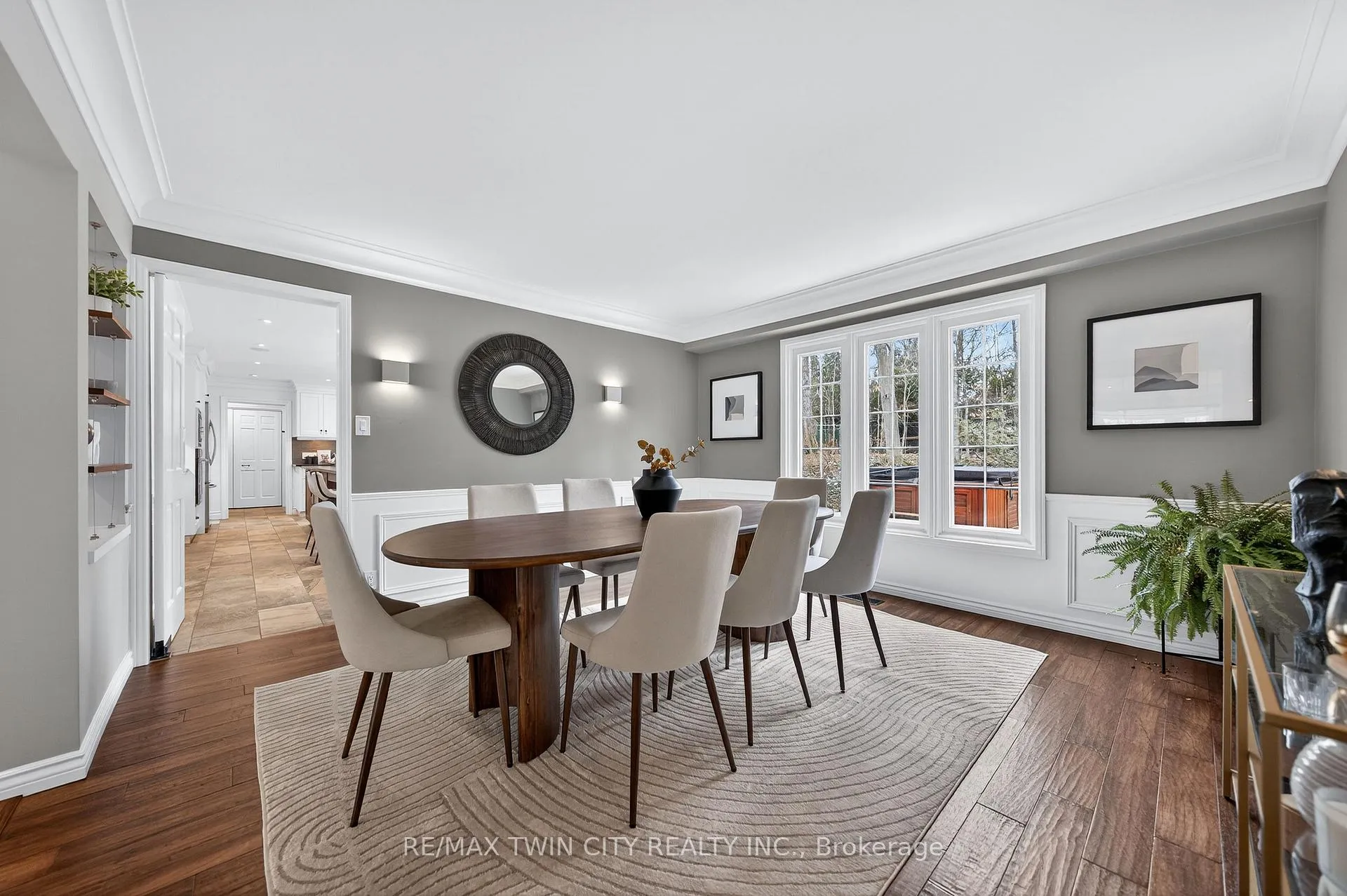 Photo 15 of 370 Green Acres Drive, Waterloo — HOMEH