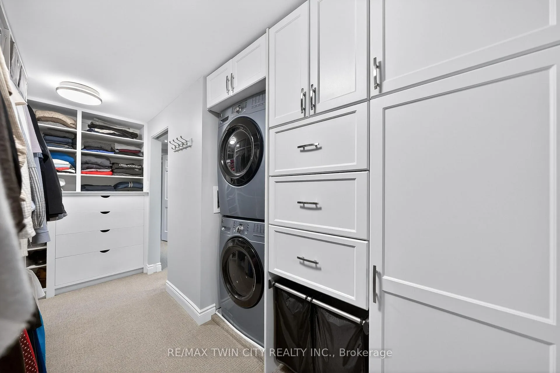 Photo 27 of 370 Green Acres Drive, Waterloo — HOMEH
