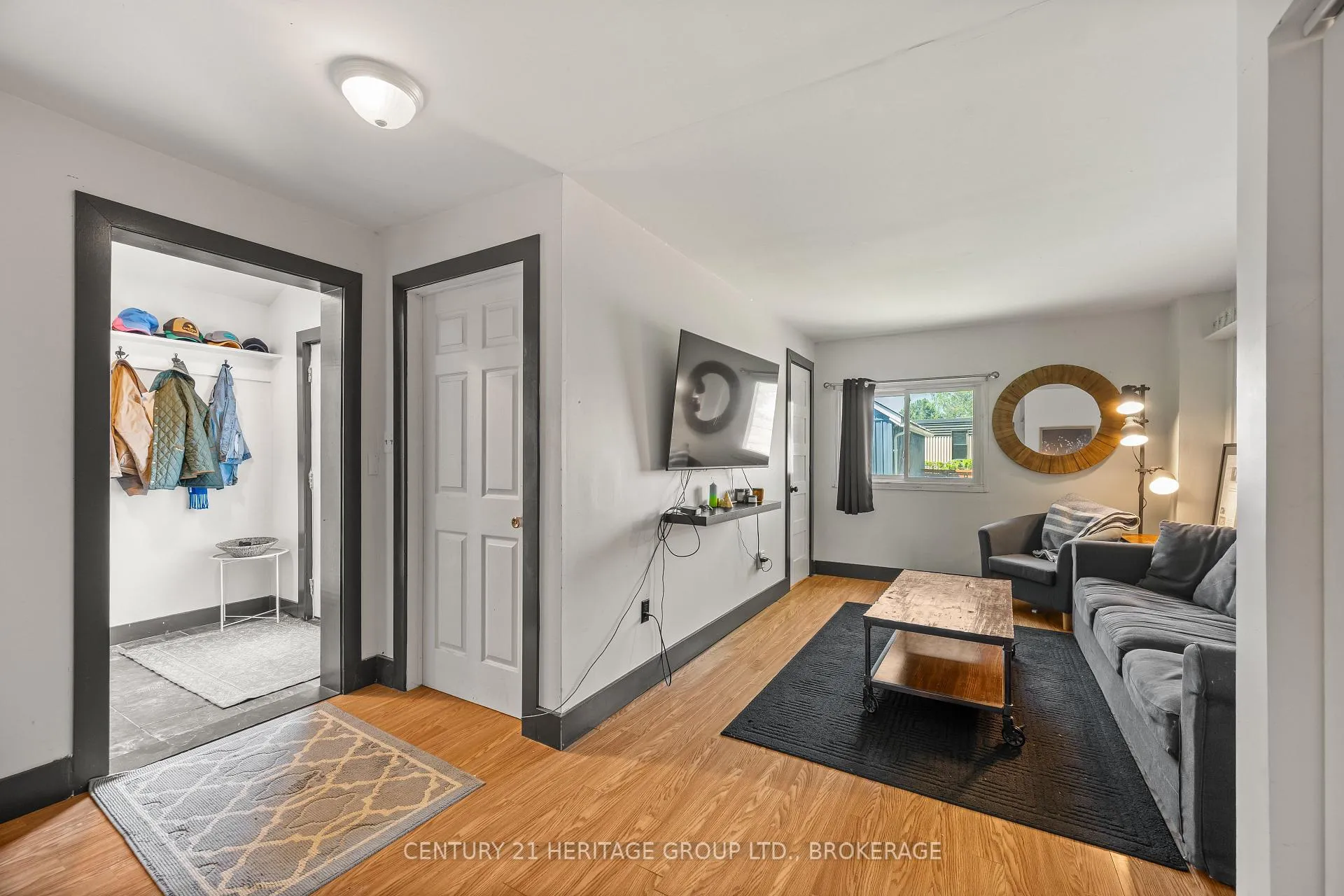 Photo 15 of 127 Stephen Street N, Kingston, East of Sir John A. Blvd — HOMEH