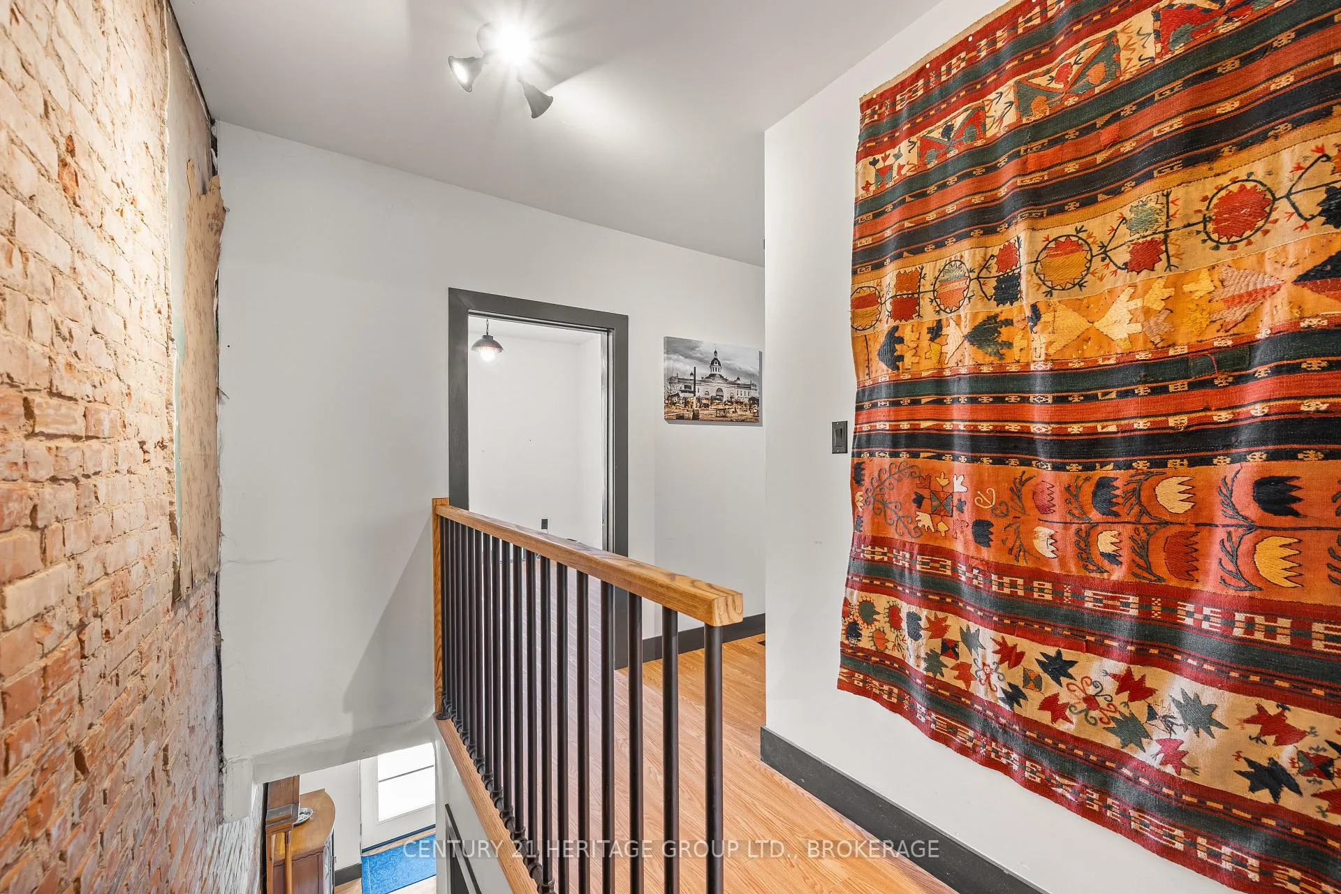 Photo 23 of 127 Stephen Street N, Kingston, East of Sir John A. Blvd — HOMEH