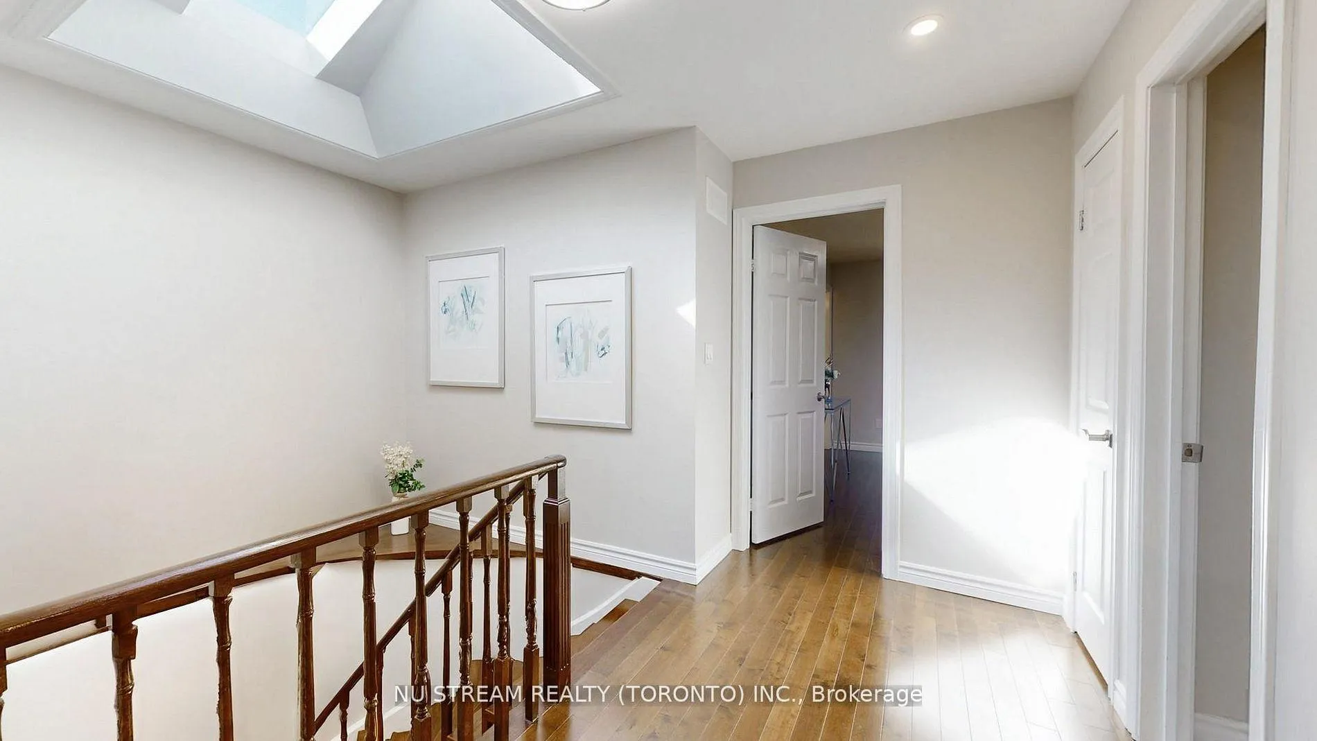 Photo 25 of 26 Trothen Circle, Markham, Markham Village — HOMEH