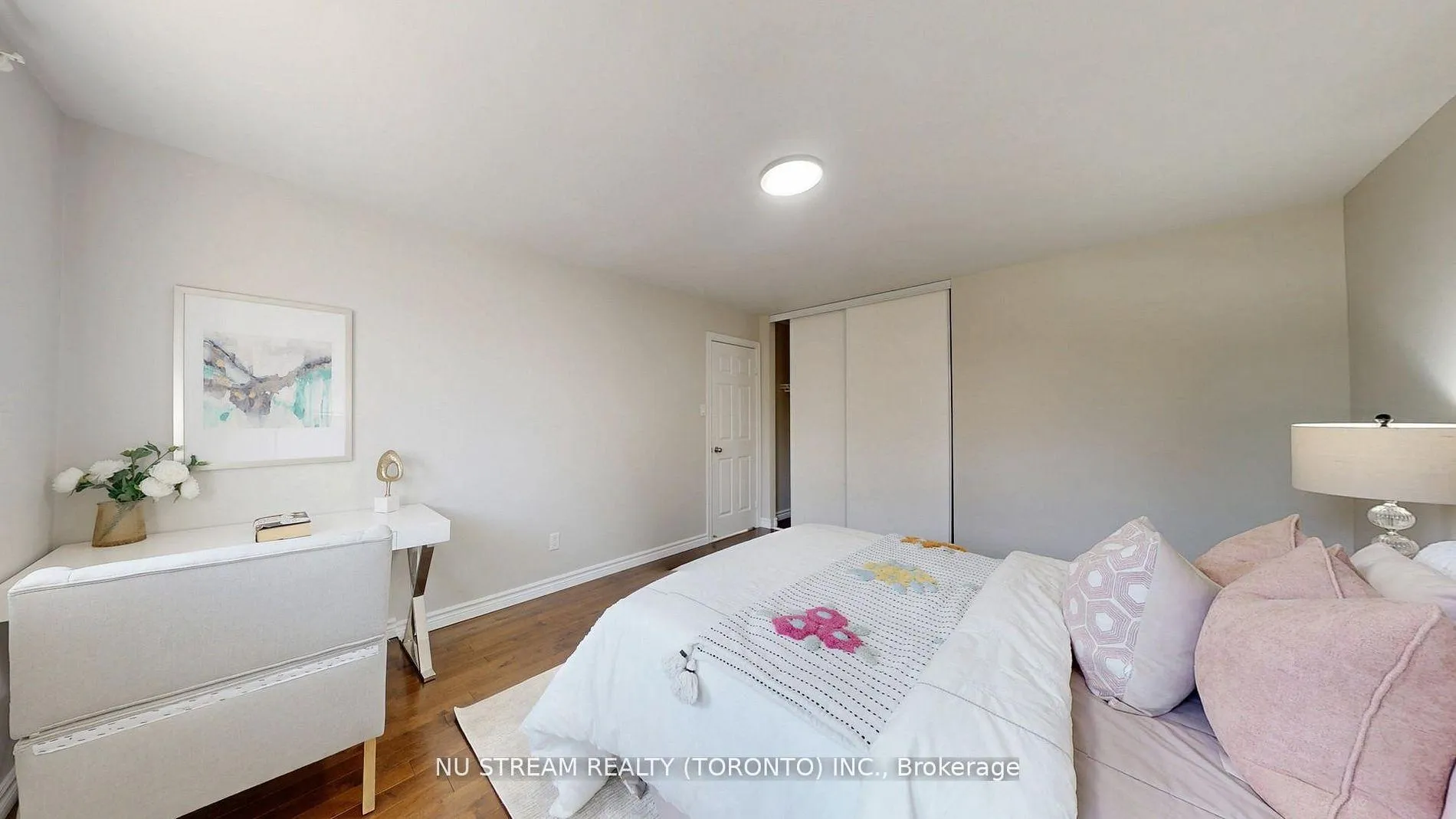 Photo 35 of 26 Trothen Circle, Markham, Markham Village — HOMEH
