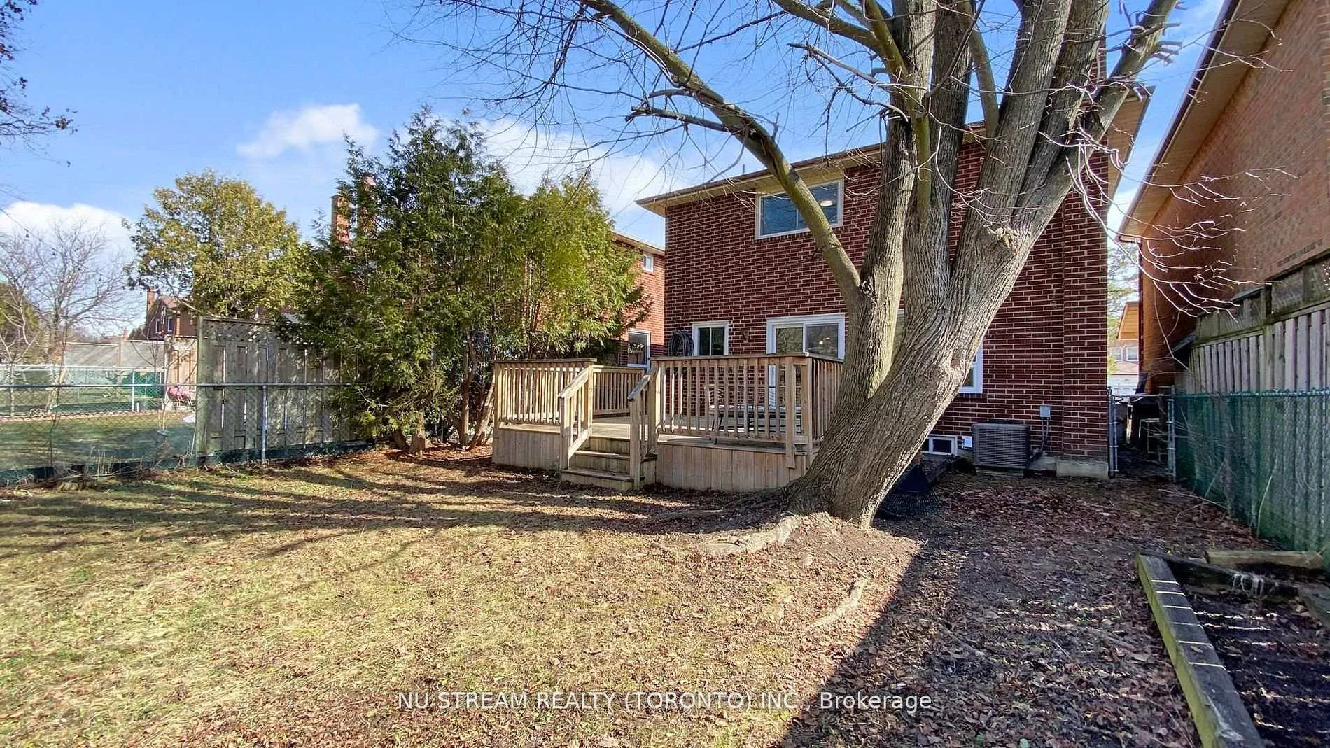 Photo 49 of 26 Trothen Circle, Markham, Markham Village — HOMEH