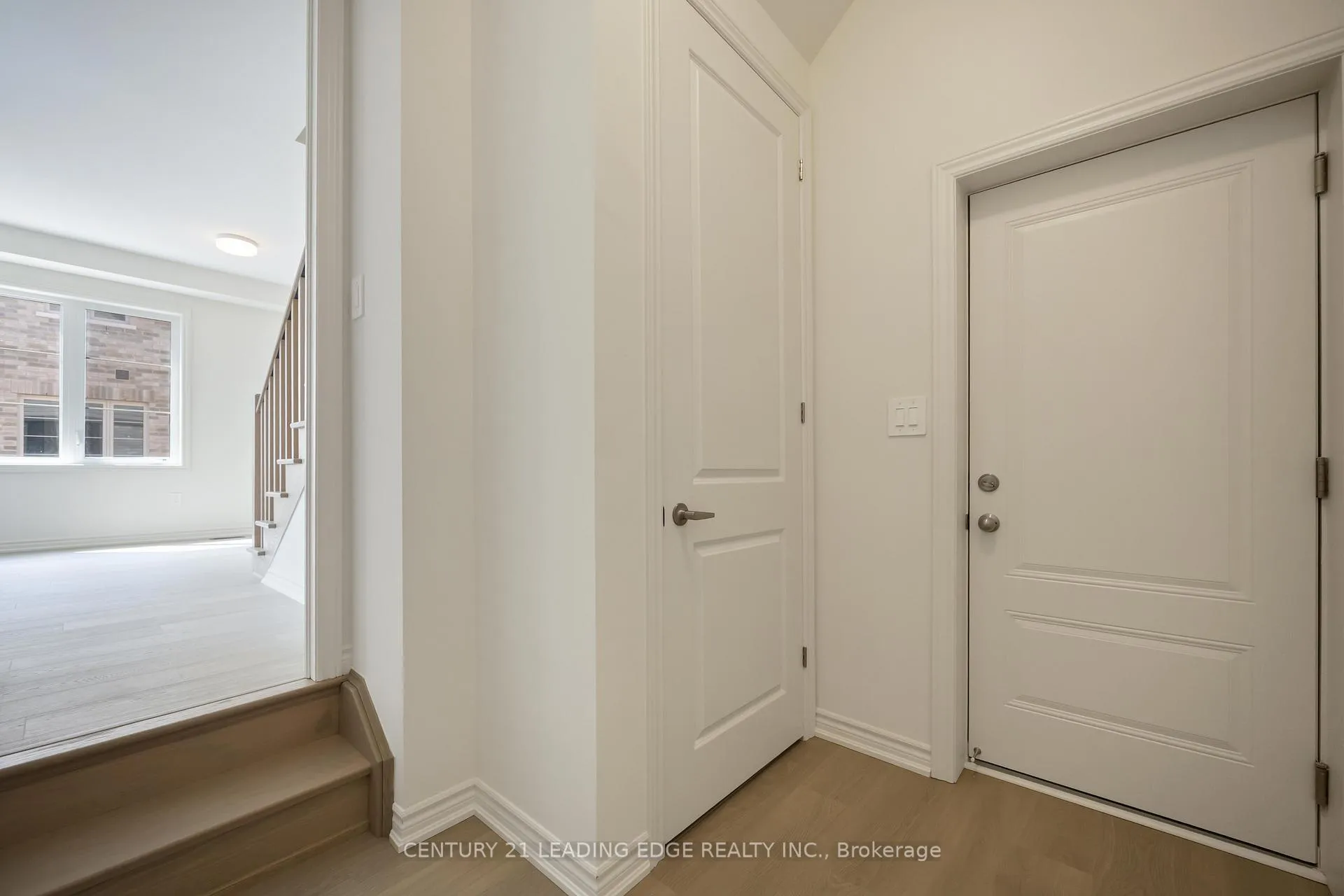 Photo 29 of 66 Donald Cameron Crescent, Clarington, Courtice — HOMEH