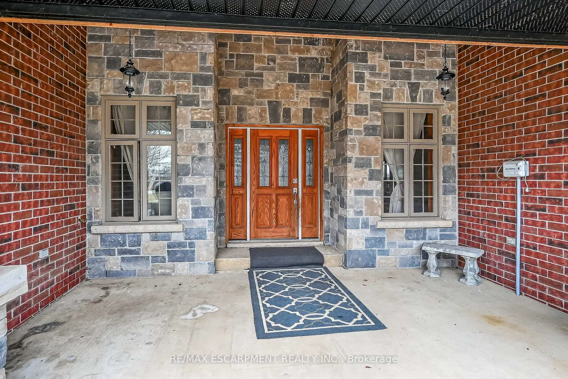 Photo 5 of 393 Old Onondaga Road E, Brant, Brantford Twp — HOMEH