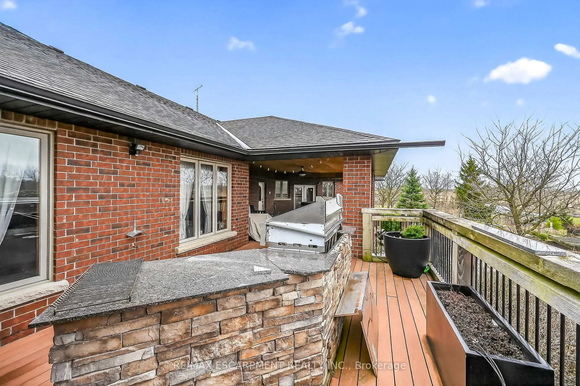 Photo 23 of 393 Old Onondaga Road E, Brant, Brantford Twp — HOMEH