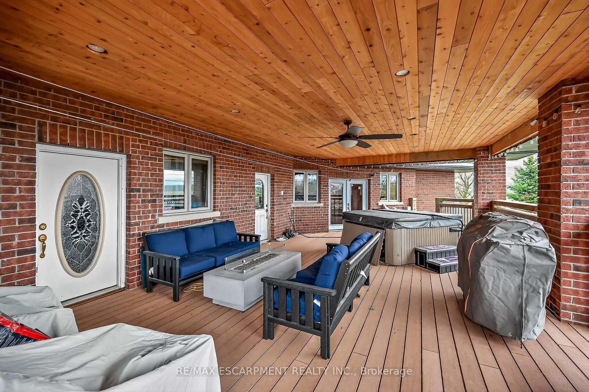 Photo 24 of 393 Old Onondaga Road E, Brant, Brantford Twp — HOMEH