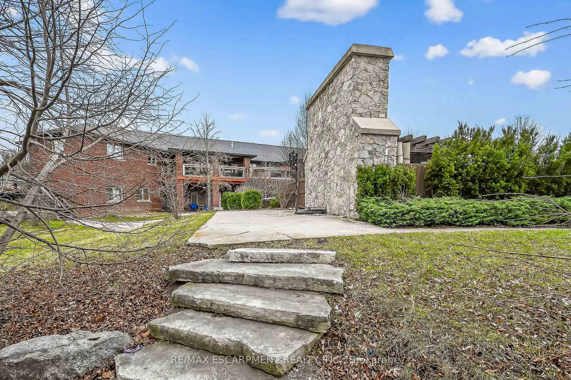 Photo 27 of 393 Old Onondaga Road E, Brant, Brantford Twp — HOMEH